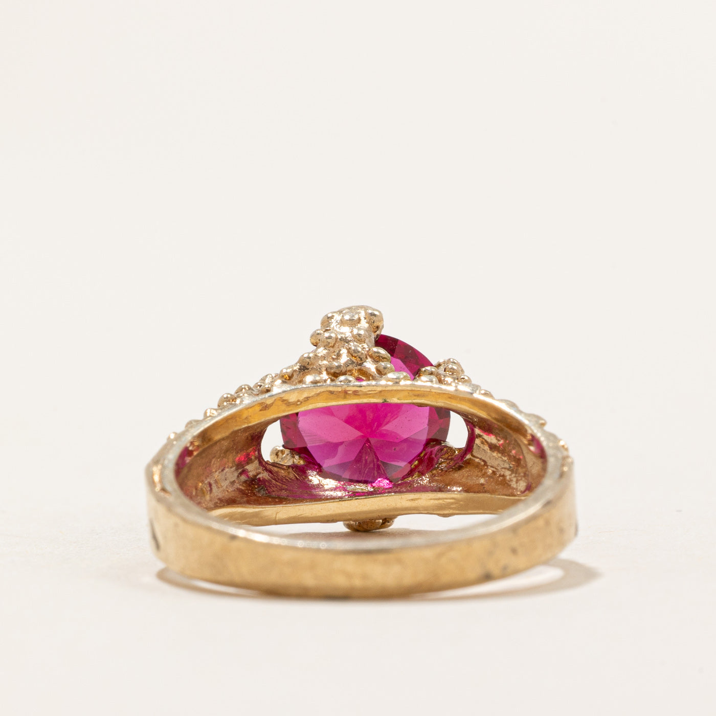Synthetic Ruby Textured Cocktail Ring | 2.50ct | SZ 6.25