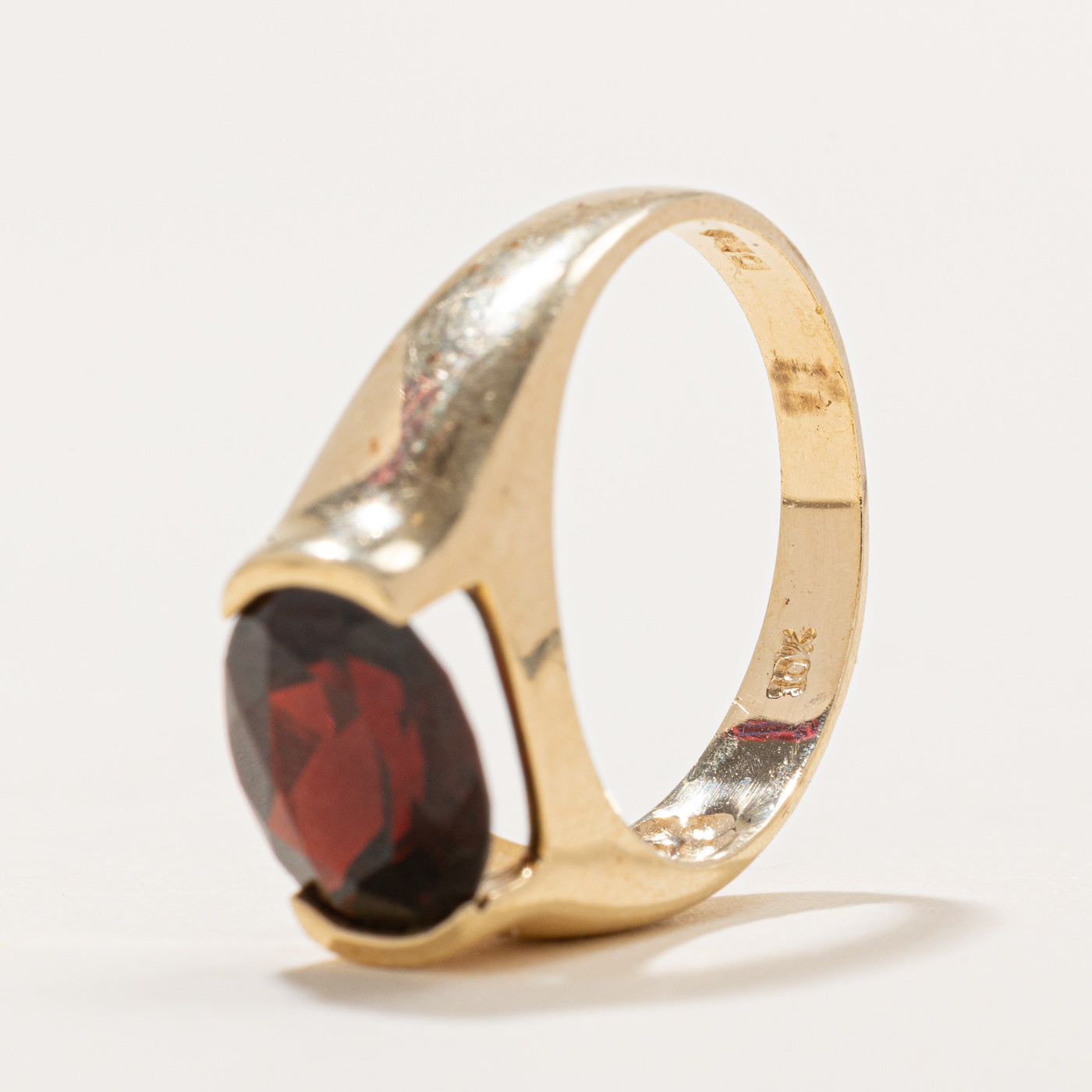 Bague solitaire Est-Ouest Grenat | 2,85 ct | Taille 6,25
