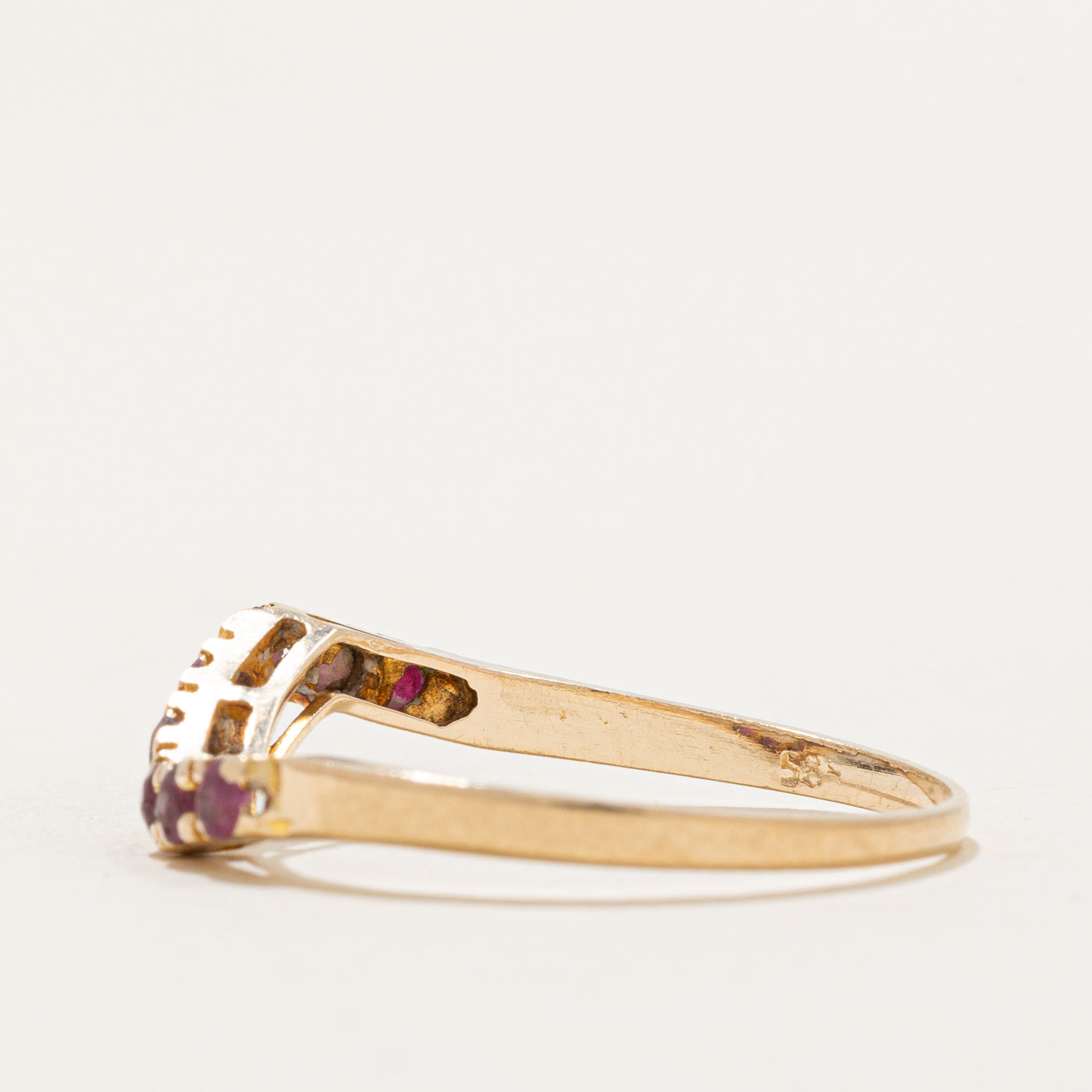Ruby Zig Zag Ring | 0.13ctw | SZ 7.25