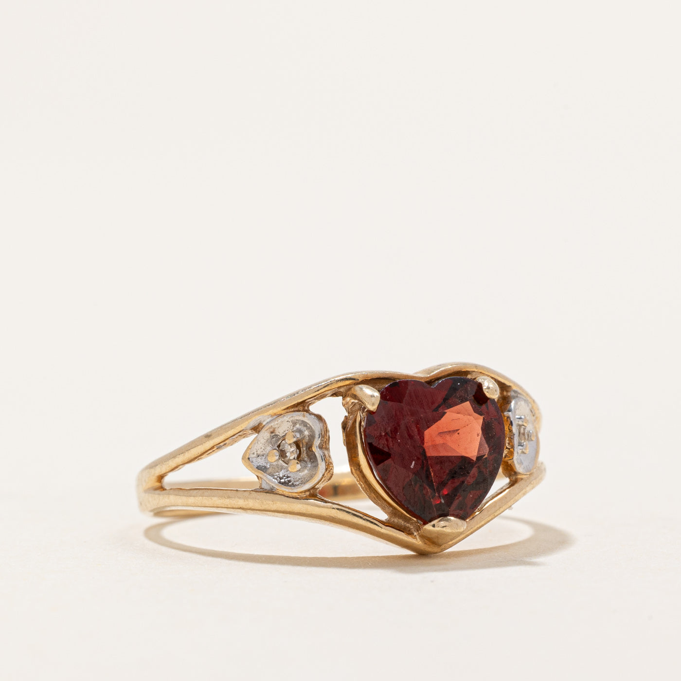 Garnet Heart & Diamond Ring | 1.00ct, 0.01ctw | SZ 6.5