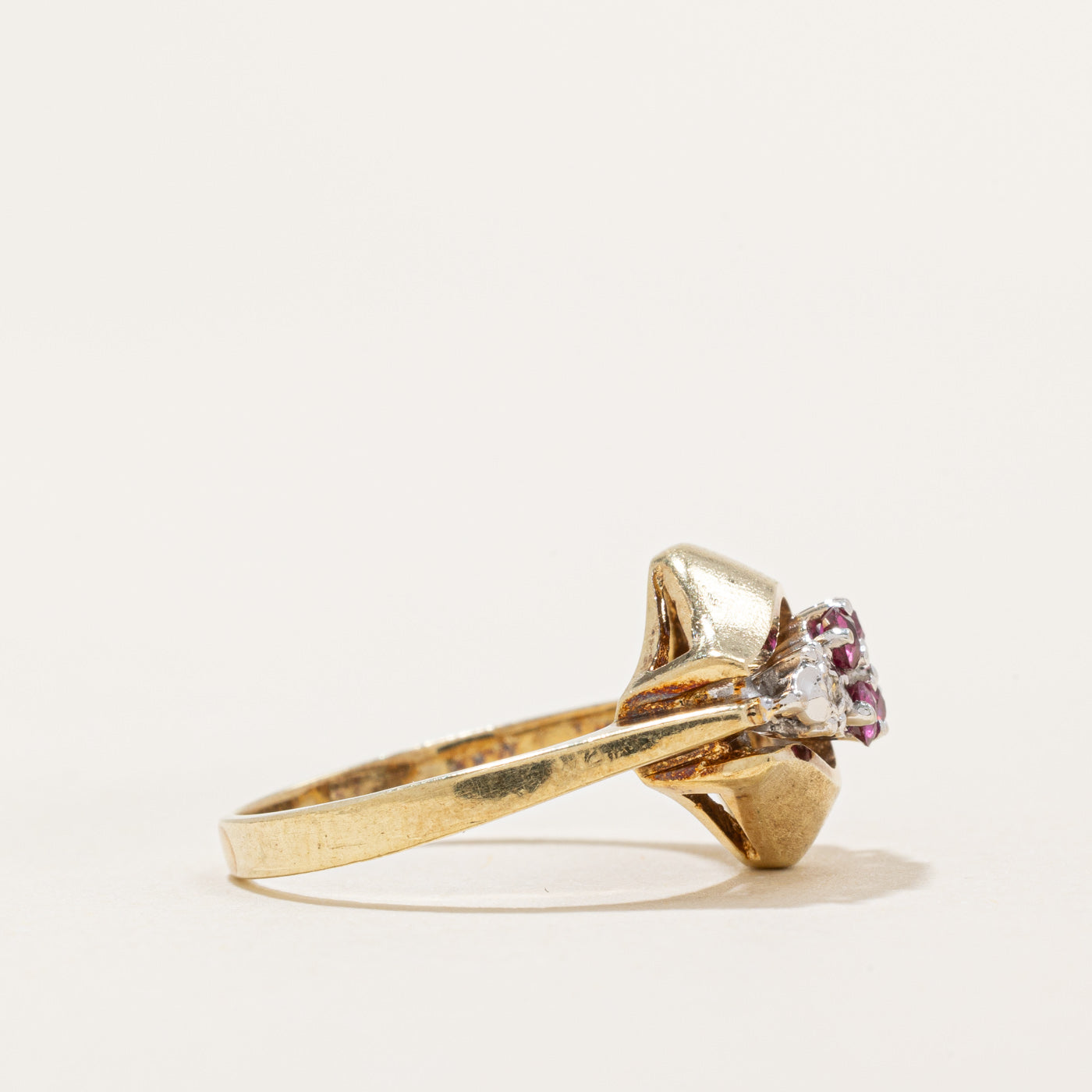 Ruby & Diamond Cluster Ring | 0.12ctw, 0.01ctw | SZ 4.75
