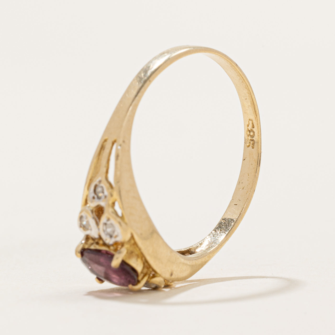 Oval Cut Ruby & Diamond Tapered Ring | 0.50ct, 0.03ctw | SZ 6.75