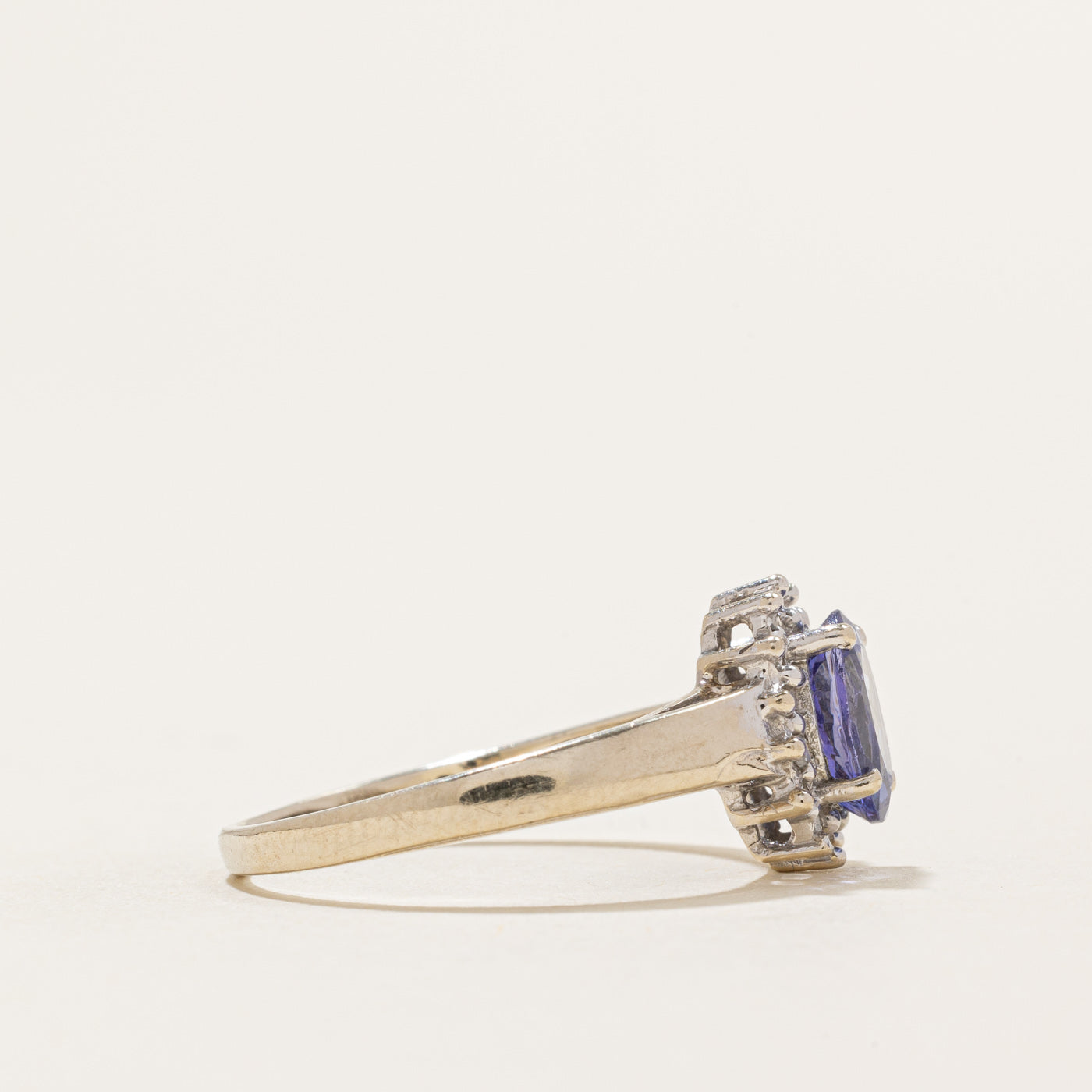 Oval Cut Tanzanite & Diamond Petal Ring | 1.00ct, 0.05ctw | SZ 7.75