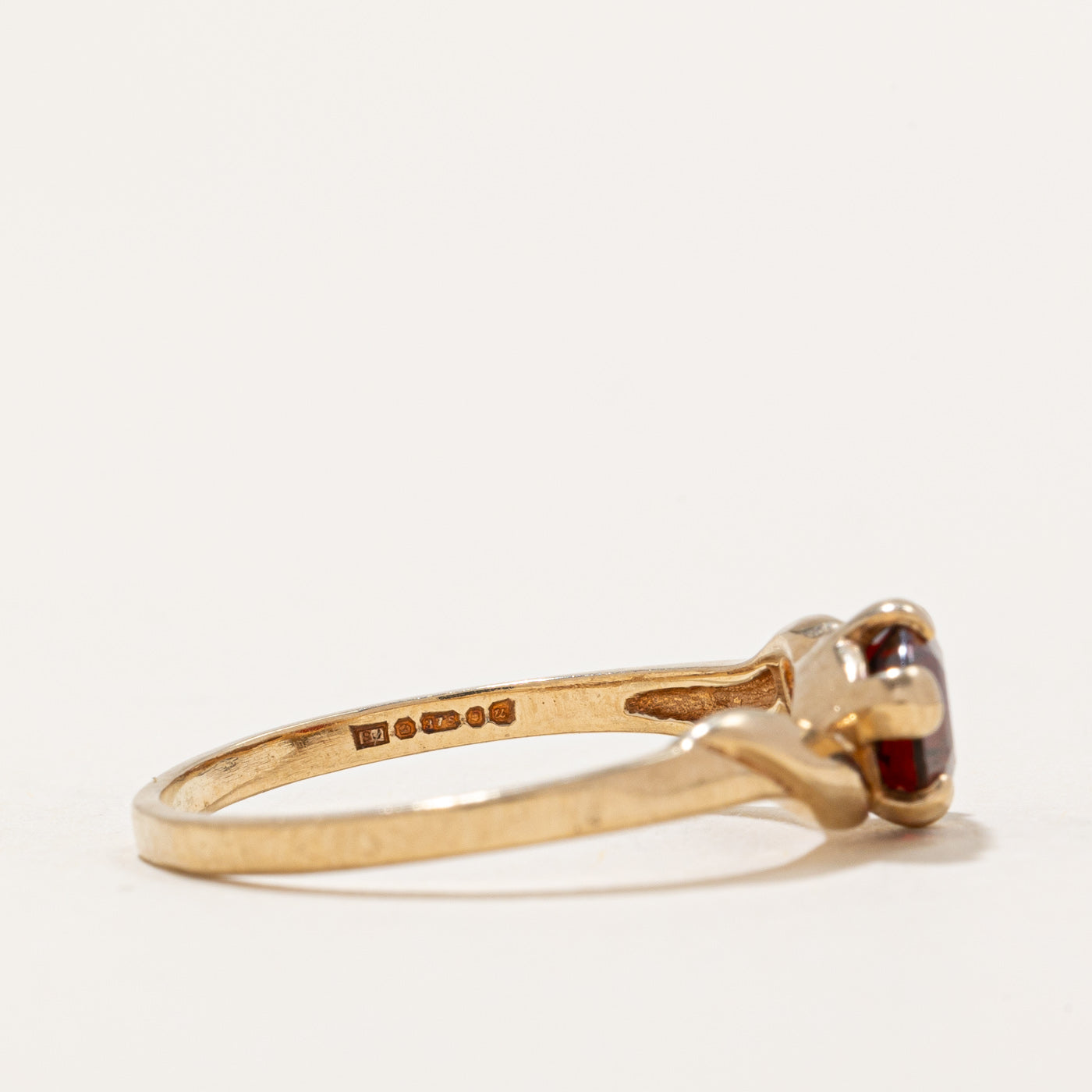 1994 London East West Garnet Ring | 1.50ct | SZ 7.5