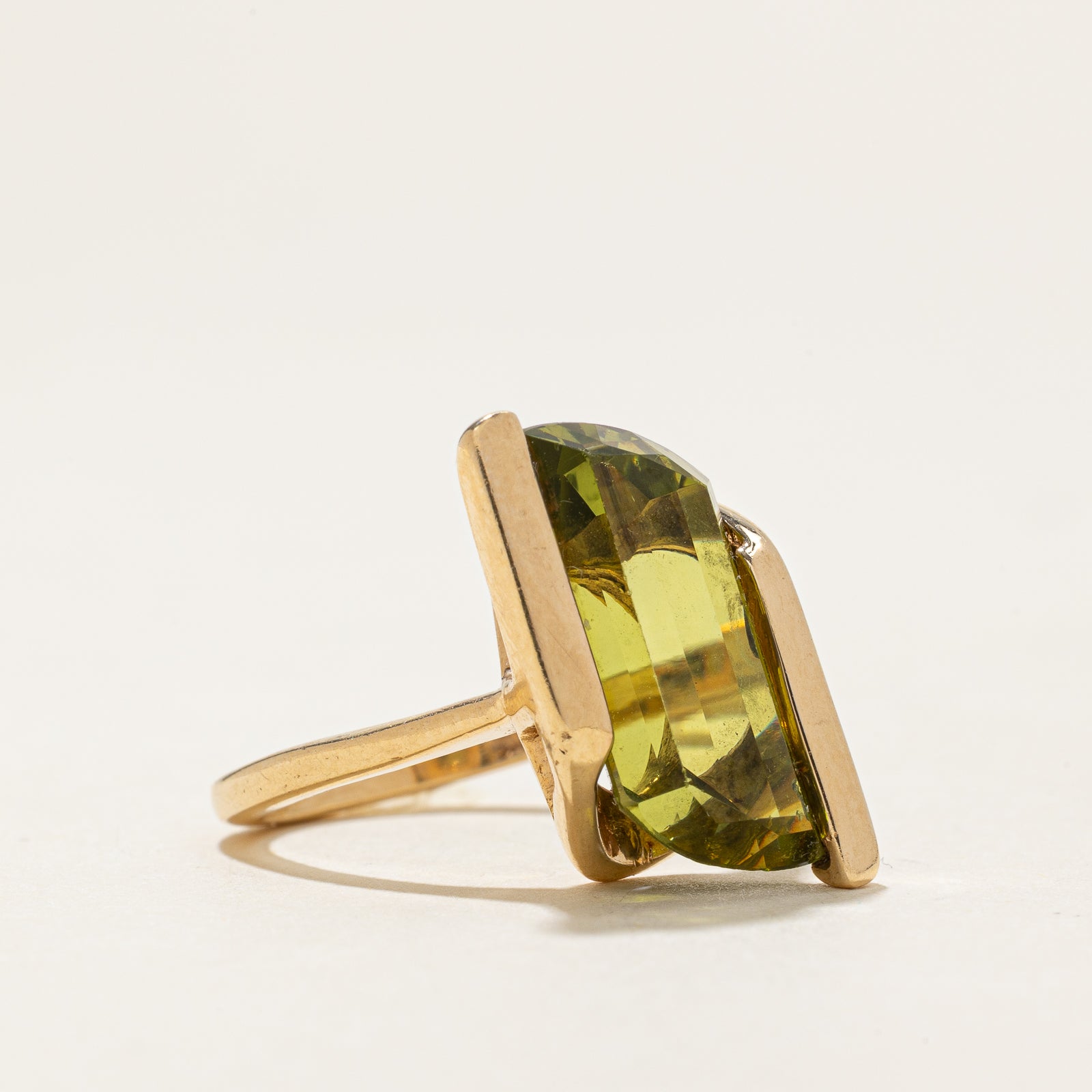 Tension Set Synthetic Spinel Cocktail Ring | 7.50ct | SZ 5.75