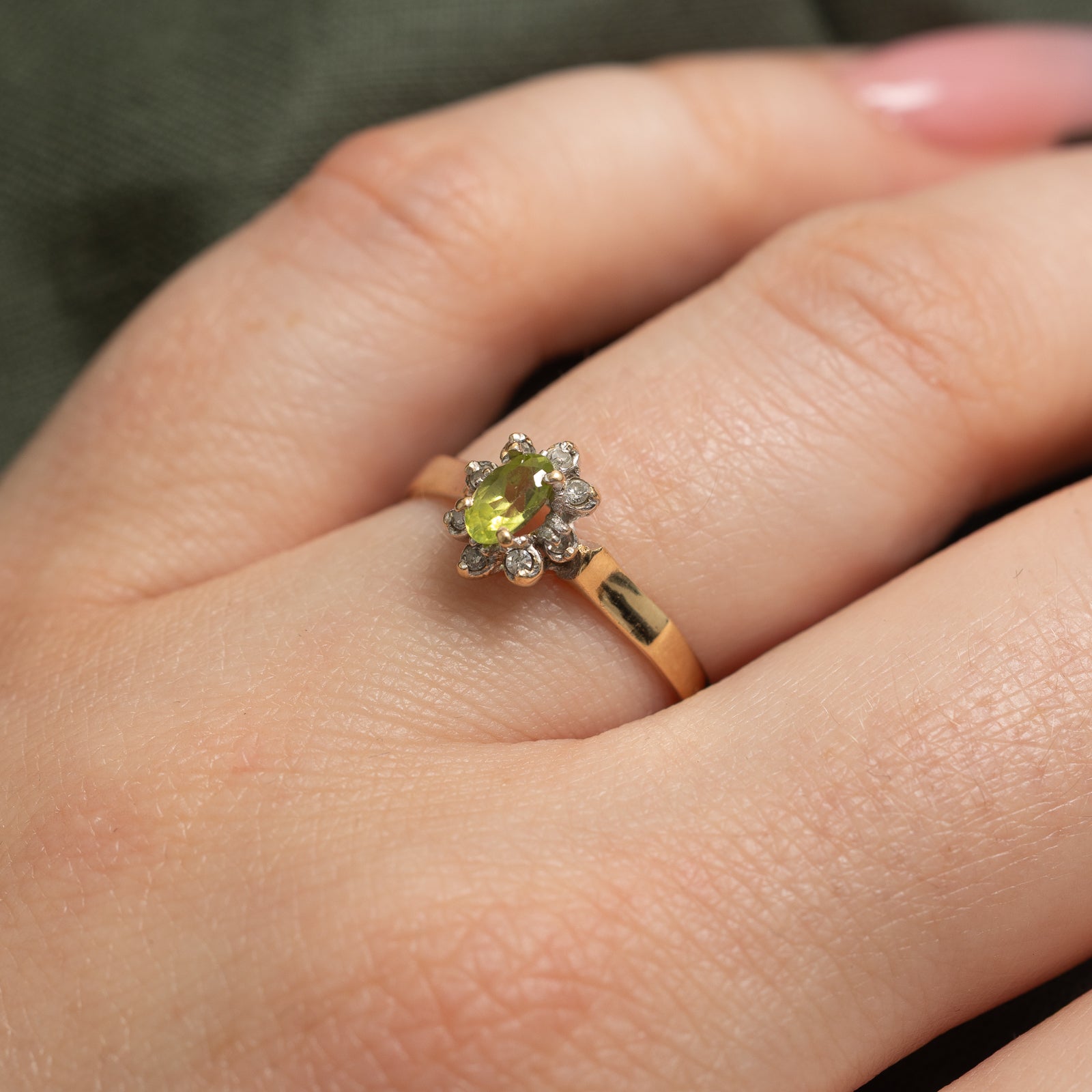 Peridot & Diamond Petal Ring | 0.22ct, 0.06ctw | SZ 6.75