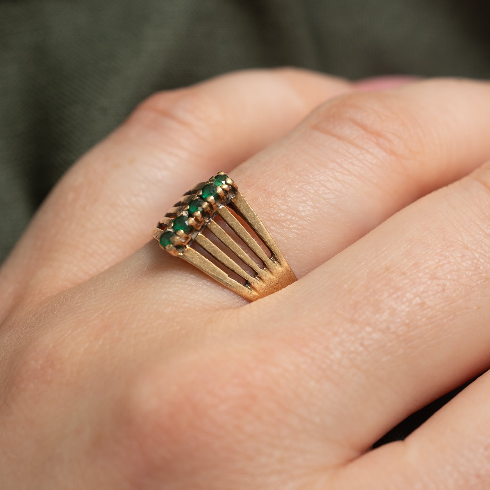 Five Stone Synthetic Spinel Column Ring | 0.15ctw | SZ 6.5