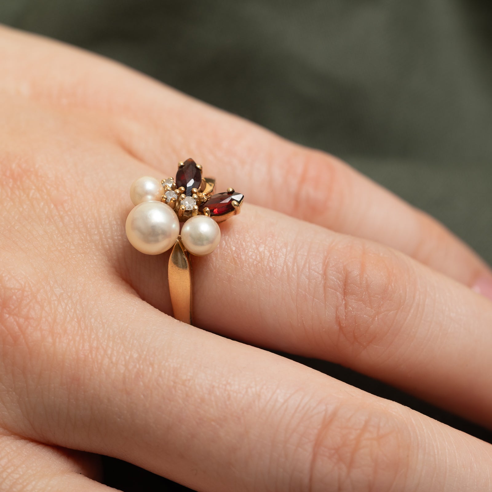 Pearl, Garnet & Diamond Ring | 0.35ctw, 0.05ctw | SZ 7.5
