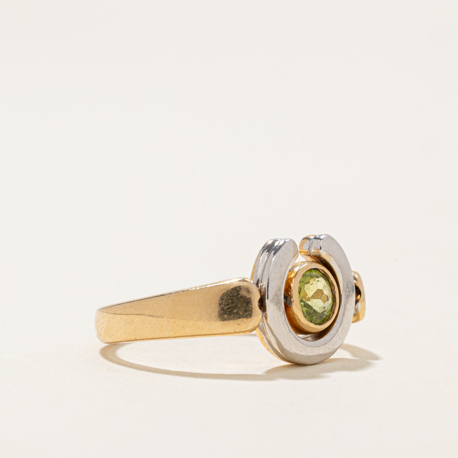 Reversible Two Tone Gold Horseshoe Peridot Ring | 0.20ct | SZ 3.5