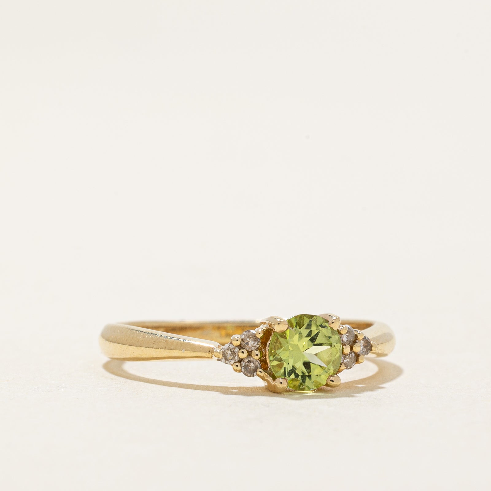 Round Cut Peridot & Diamond Ring | 0.50ct, 0.06ctw | SZ 7.25