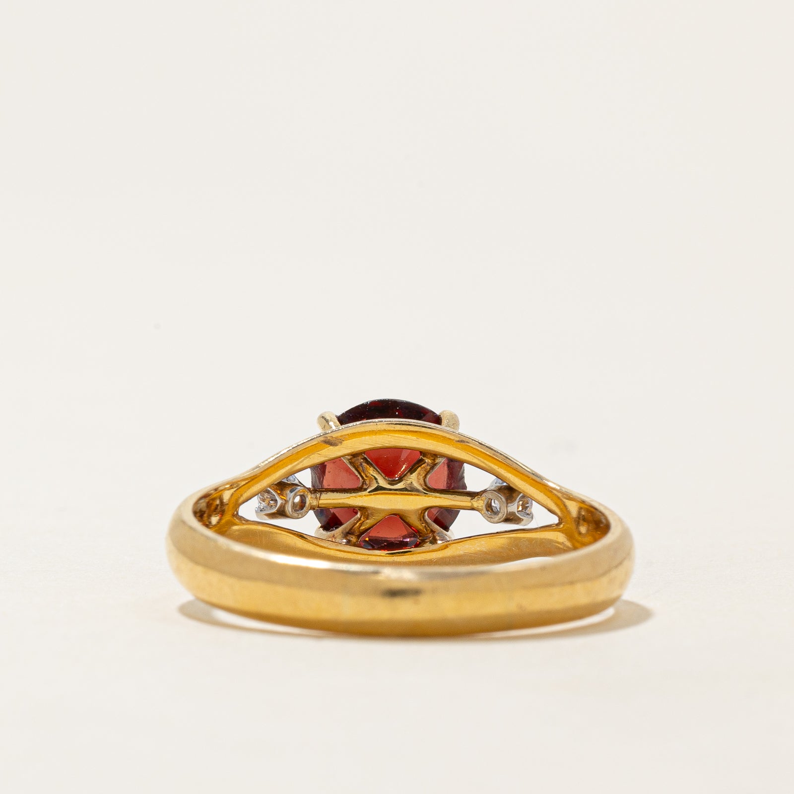 Garnet & Diamond Tapered Ring | 2.20ct, 0.08ctw | SZ 9.5