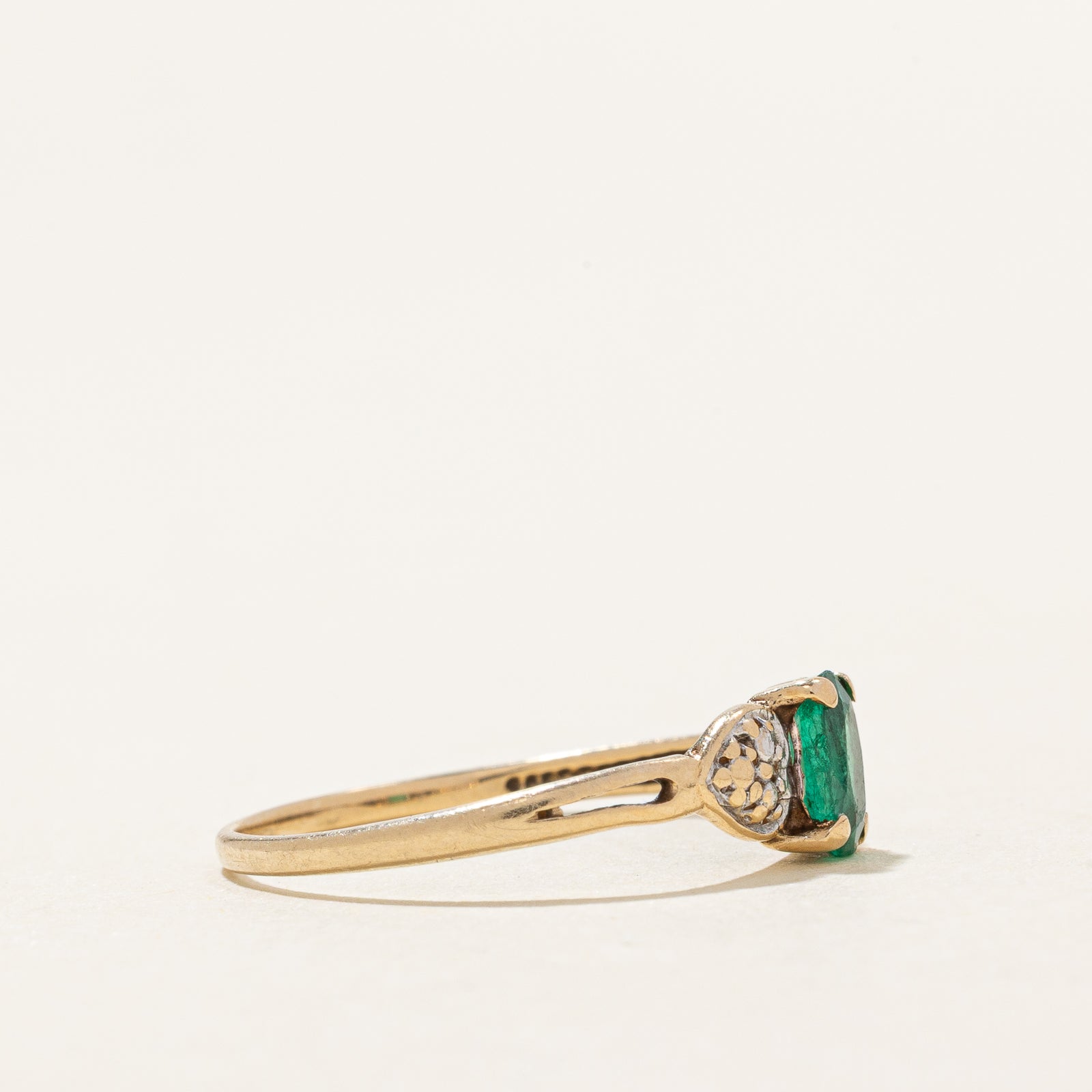 Oval Cut Emerald Heart Ring | 0.35ct | SZ 6.75