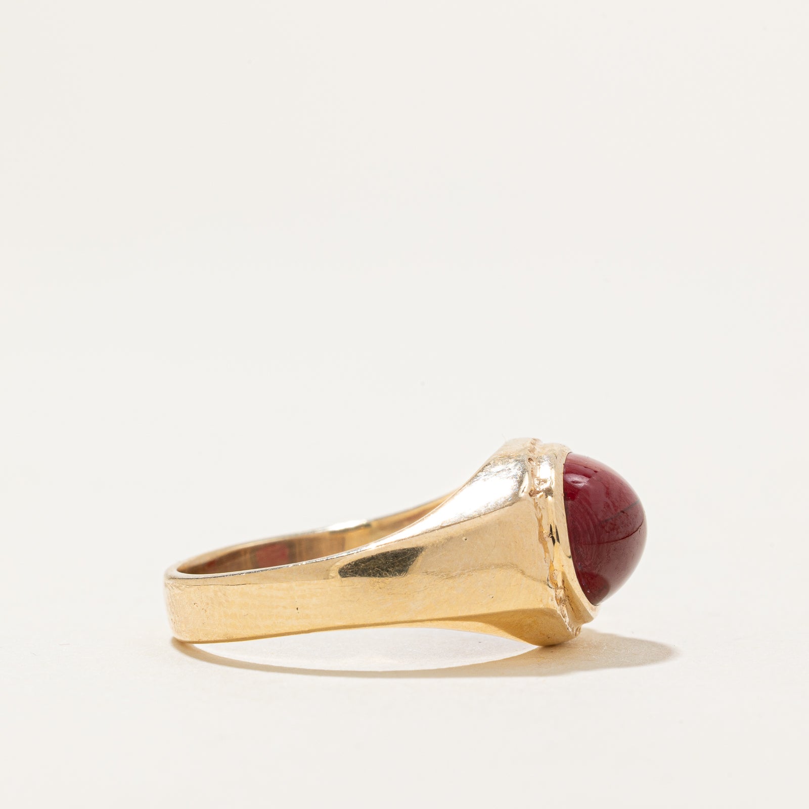 East West Oval Cabochon Synthetic Ruby Ring | 4.00ct | SZ 7.5