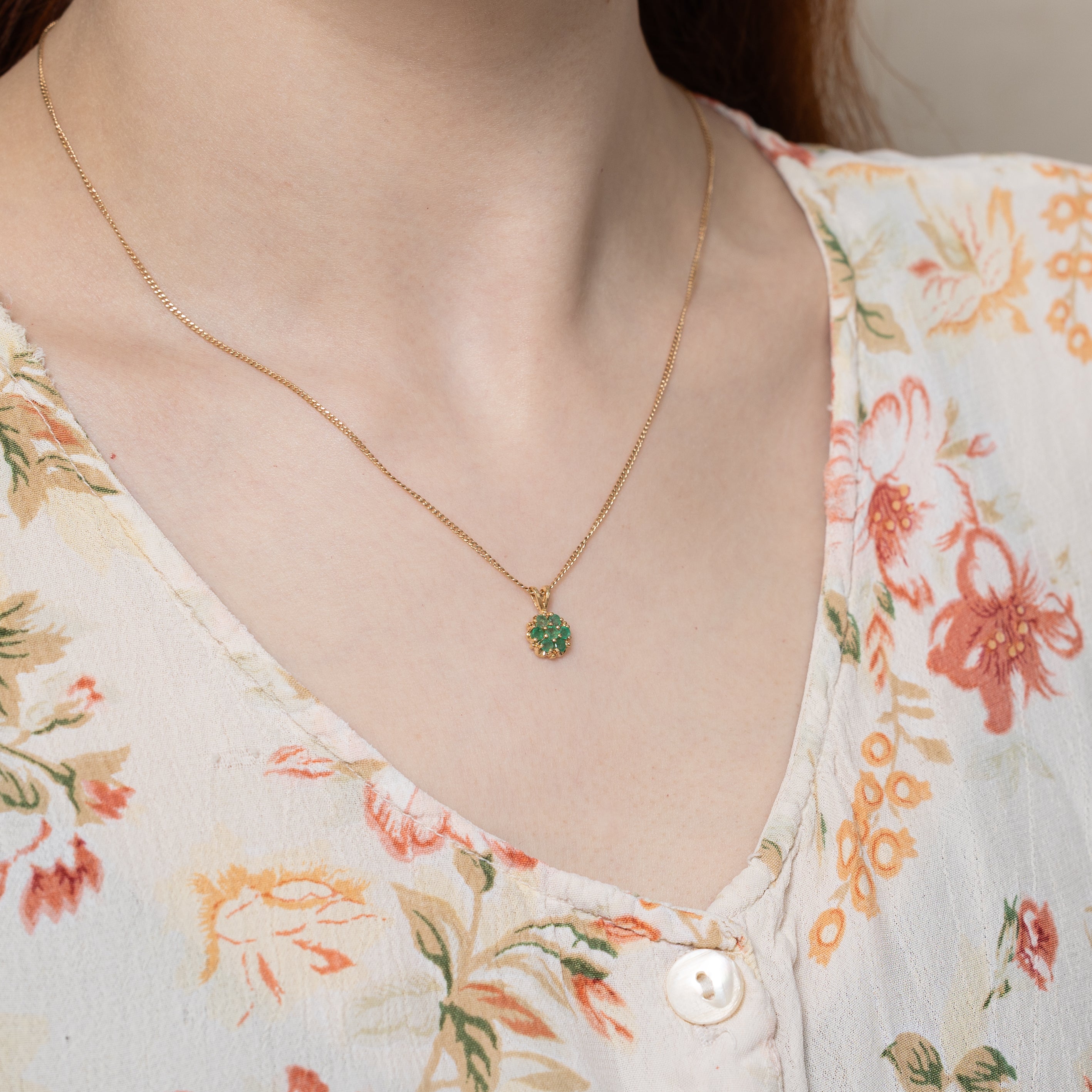 Emerald Circle Cluster Pendant | 0.25ctw