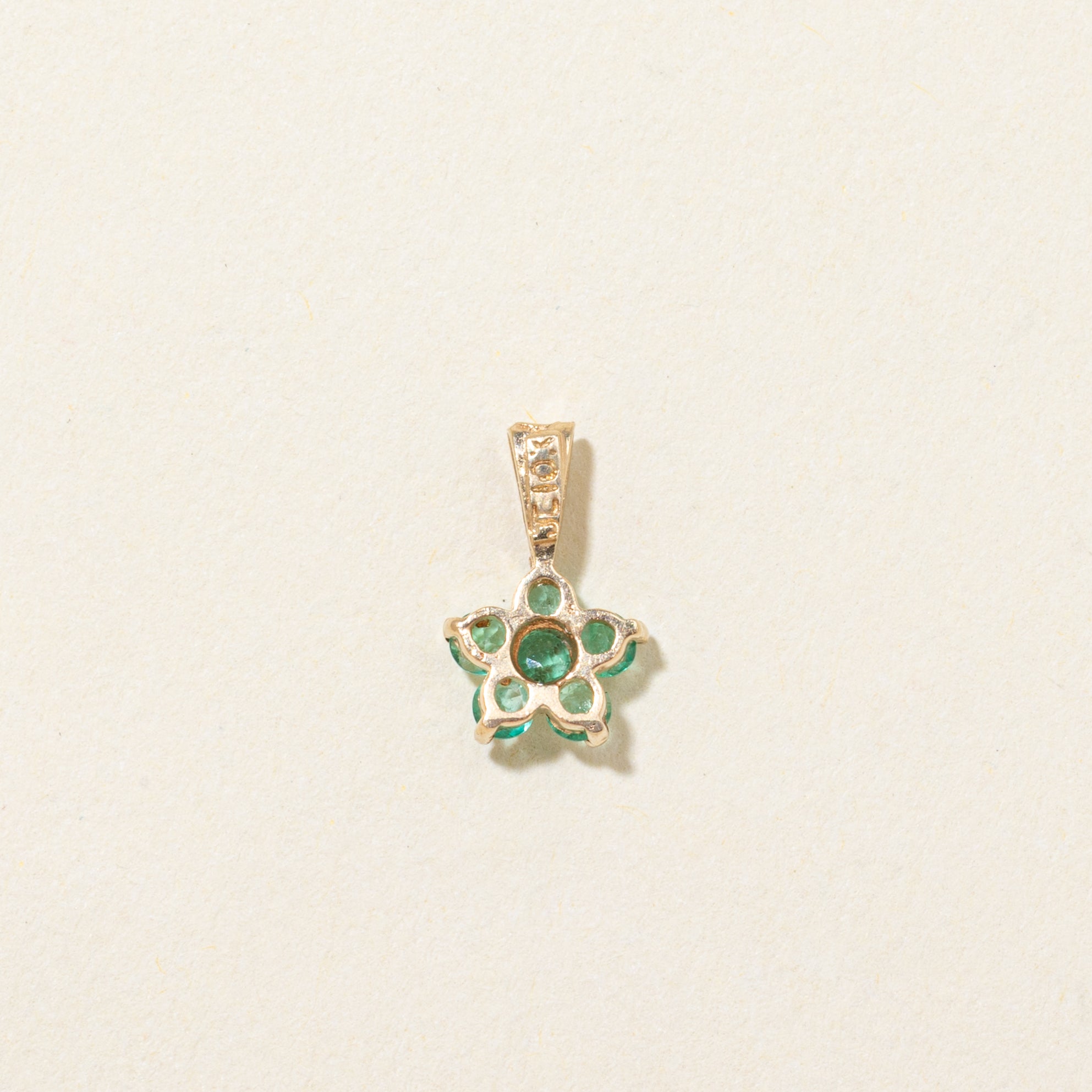 Emerald Flower Cluster Pendant | 0.18ctw