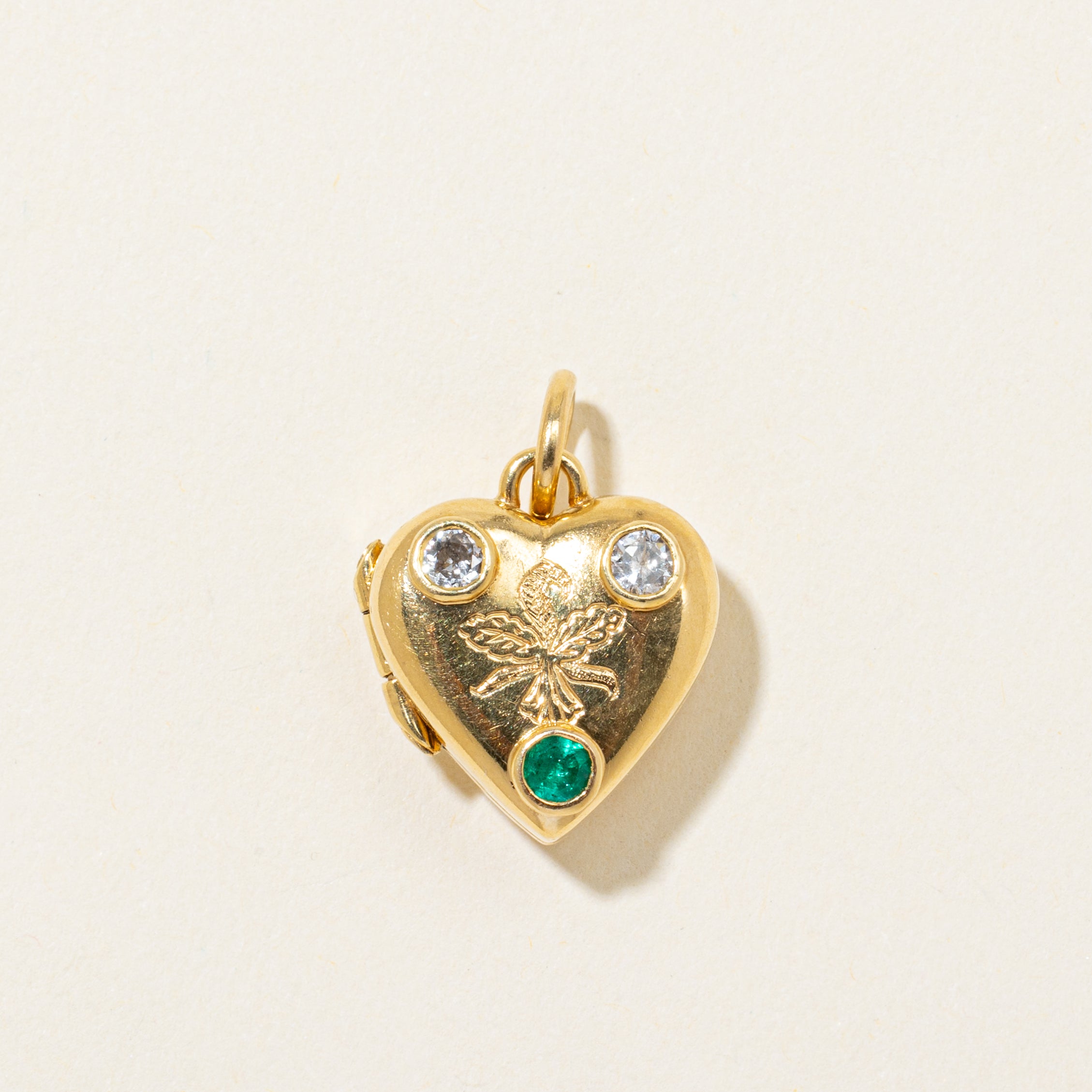 Diamond & Emerald Heart Locket Pendant | 0.14ctw | 0.14ctw