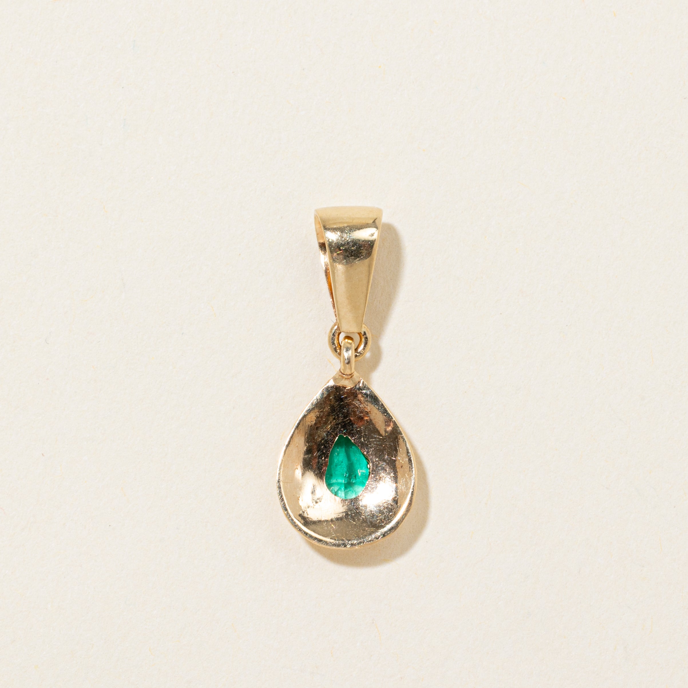 Pear Cut Emerald Pendant | 0.30ct