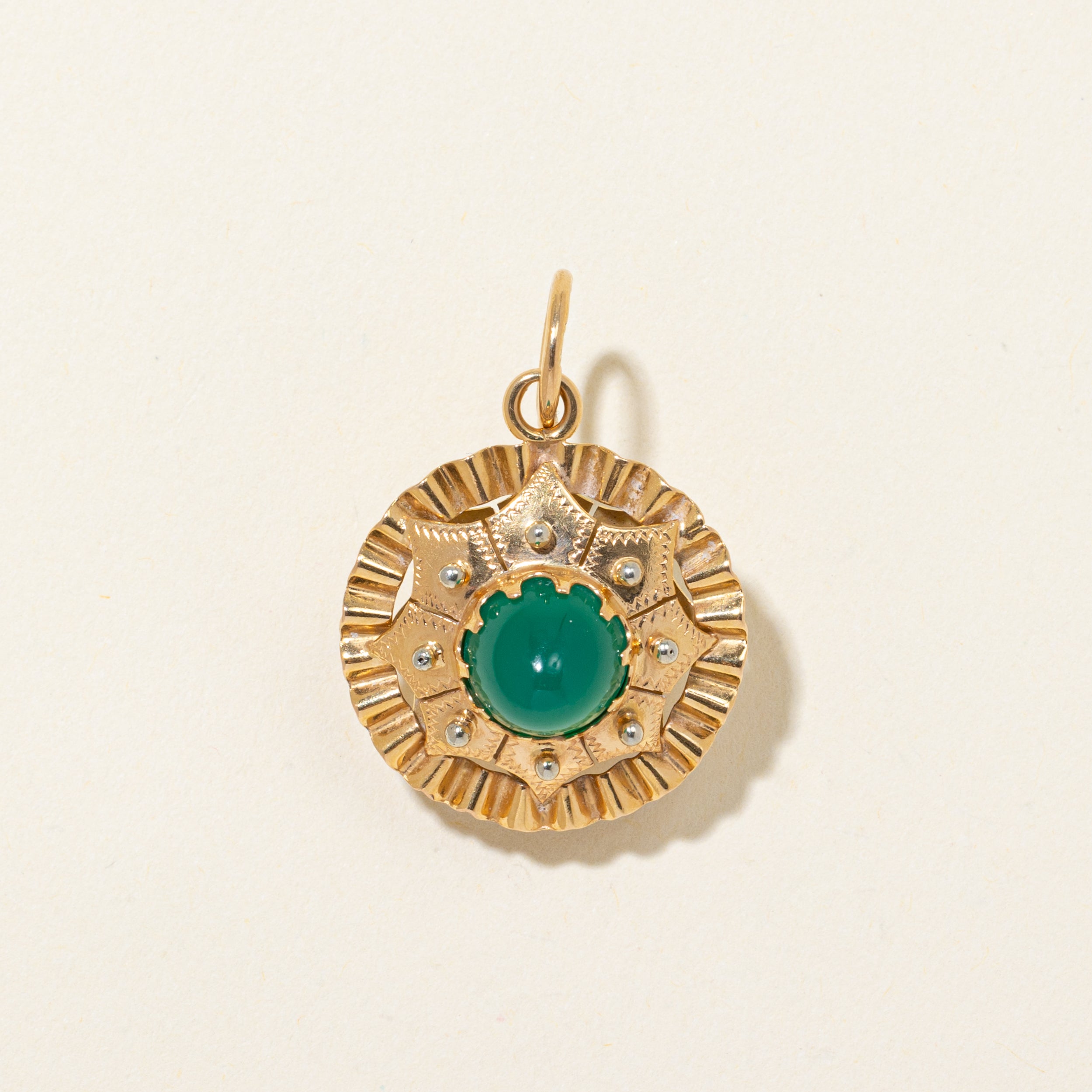 Green Onyx Textured Circle Pendant | 9.00ctw