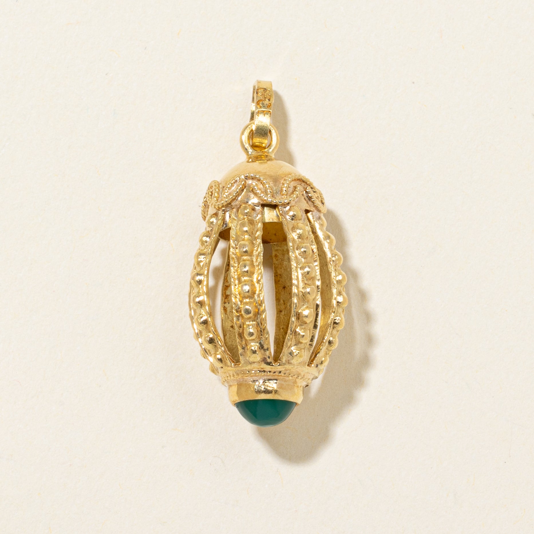 Green Onyx Hollow Egg Shaped Pendant | 0.84ct