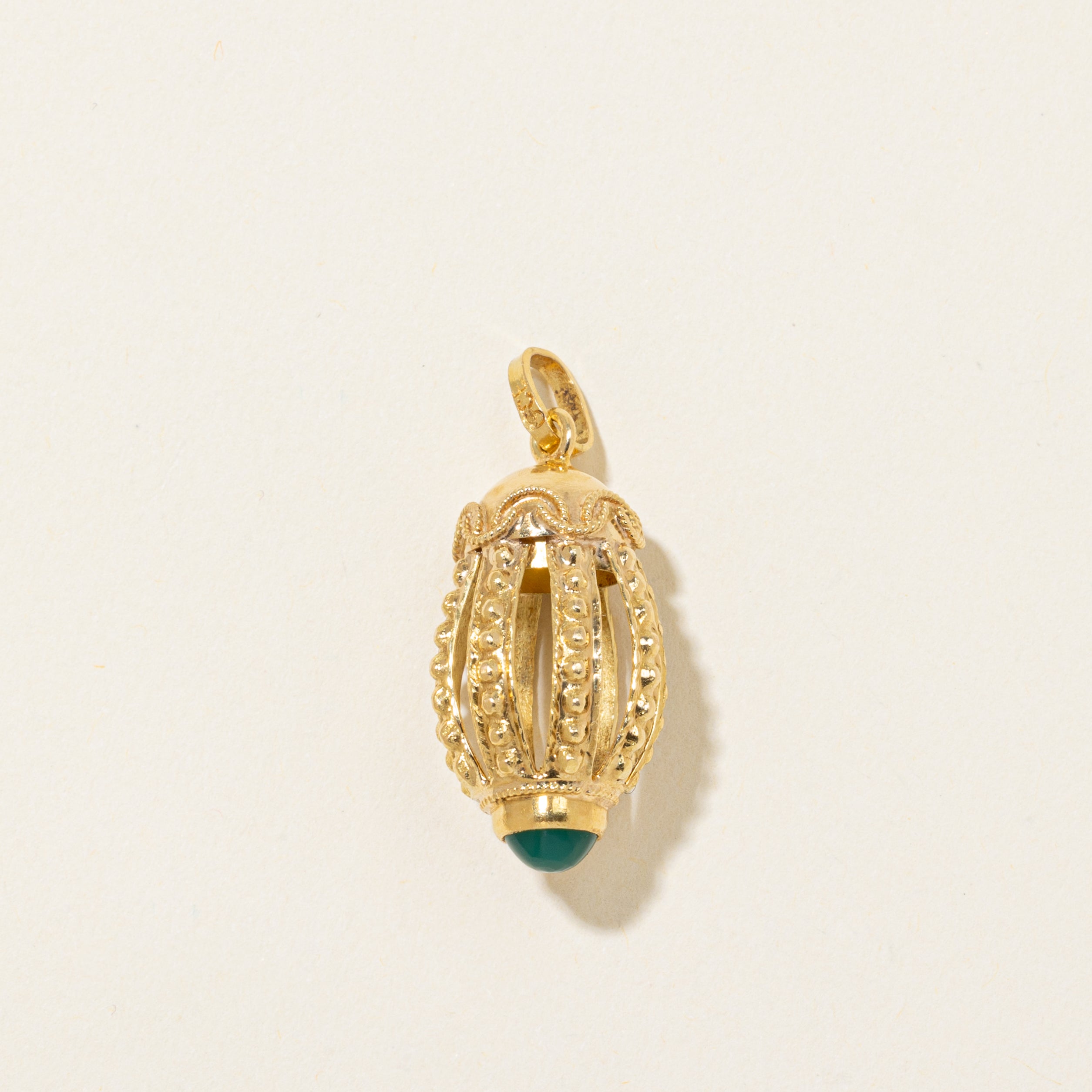 Green Onyx Hollow Egg Shaped Pendant | 0.84ct