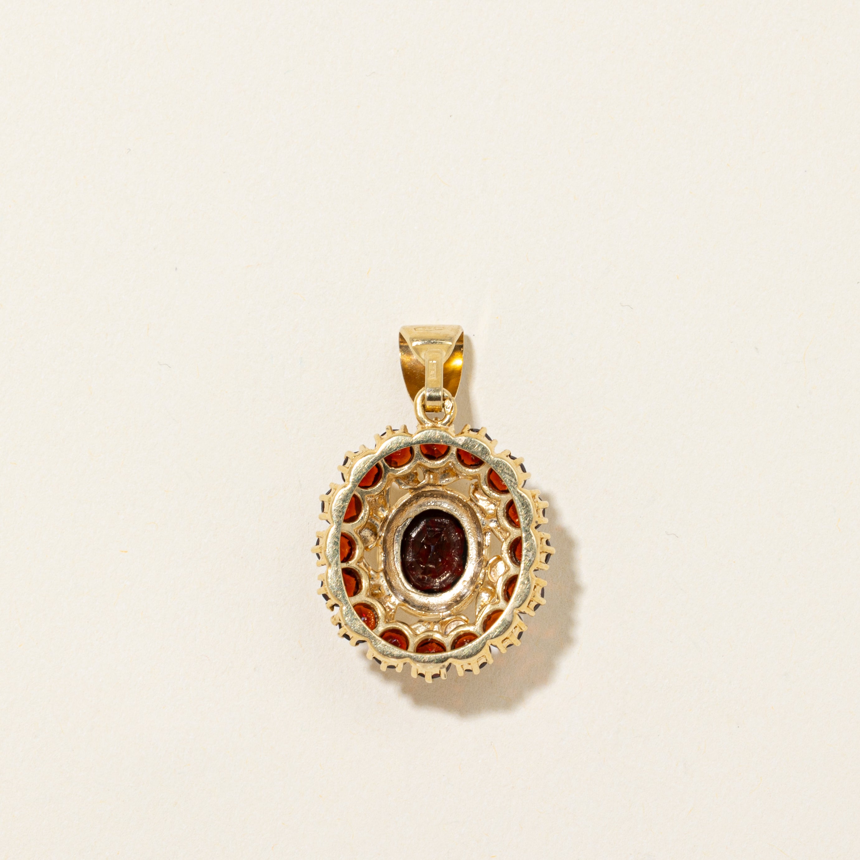 Italian 18k Yellow Gold & Garnet Pendant | 5.00ctw