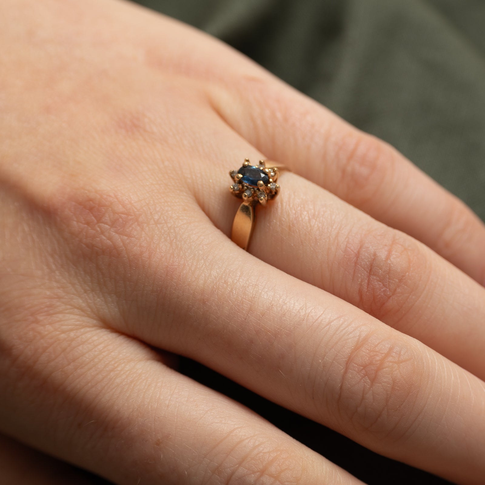 Sapphire & Diamond Petal Ring | 0.25ct, 0.06ctw | SZ 6.25