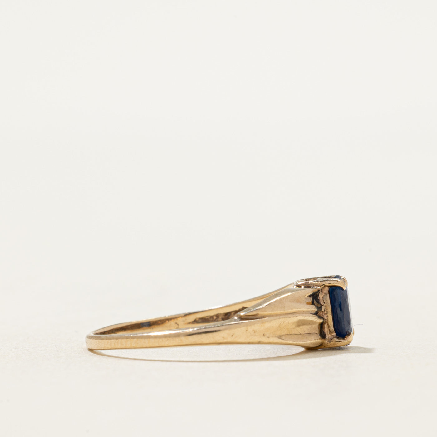 Solitaire Sapphire Grooved Ring | 0.50ct | SZ 6.75