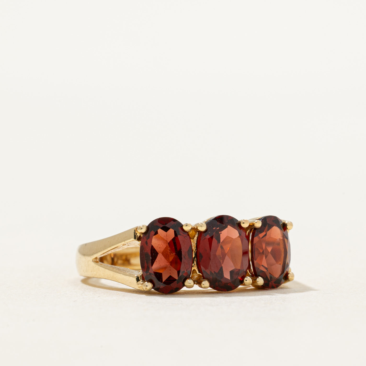 Three Stone Garnet Ring | 3.00ctw | SZ 6.25