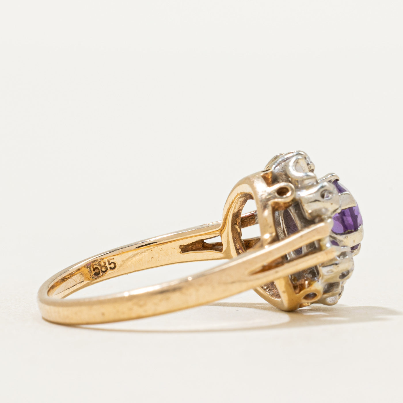 Round Cut Amethyst & Diamond Ring | 0.46ct, 0.12ctw | SZ 5