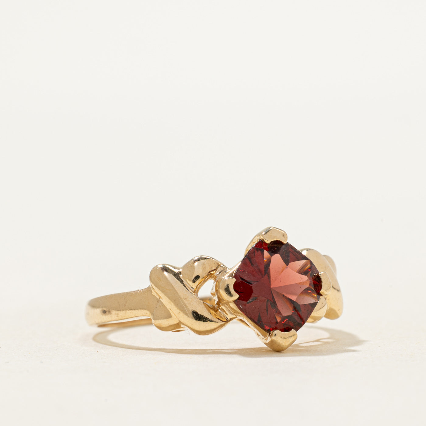 Solitaire Garnet Ring | 1.50ct | SZ 8