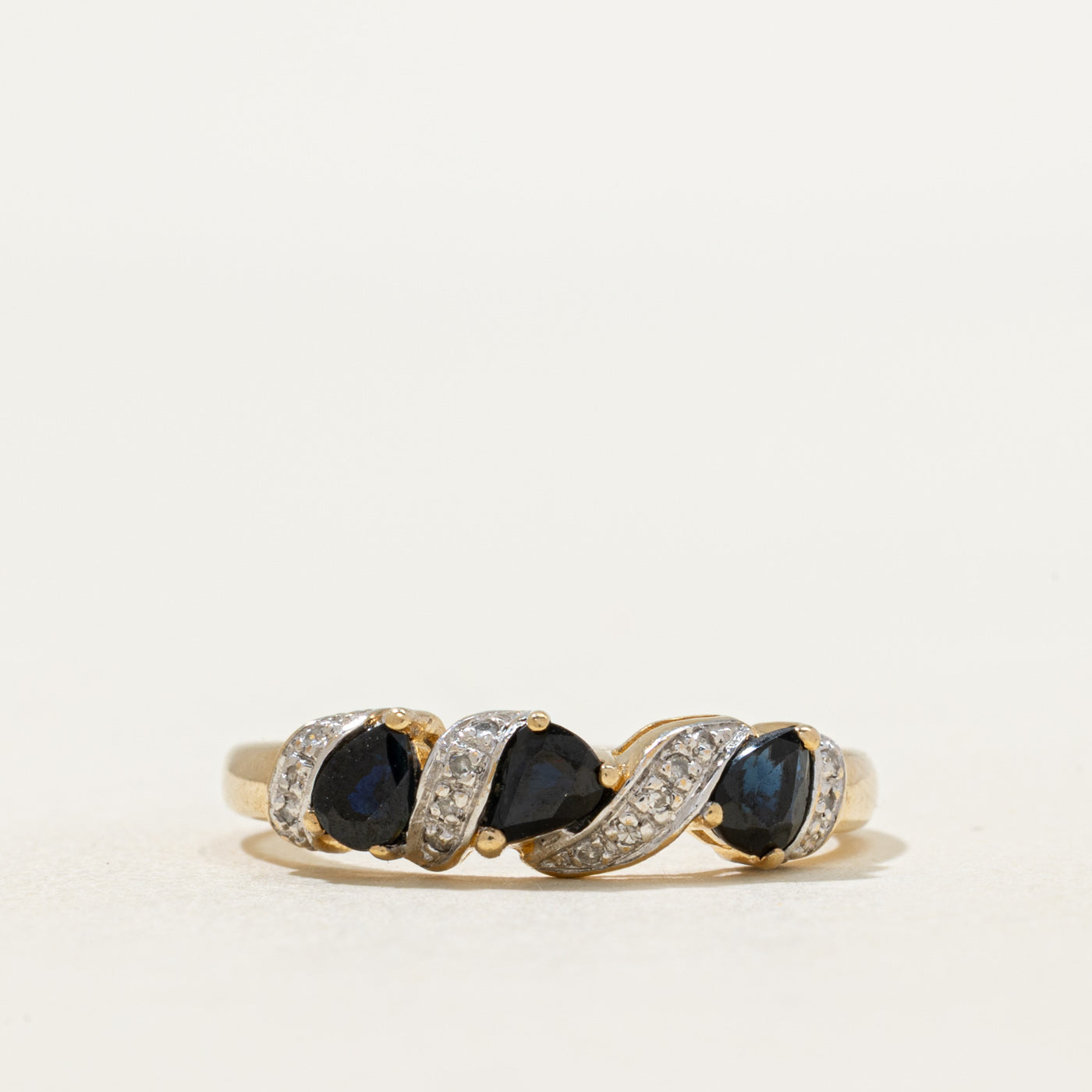 Bague saphir et diamants | 0,50 ct, 0,03 ct | Taille 6,75