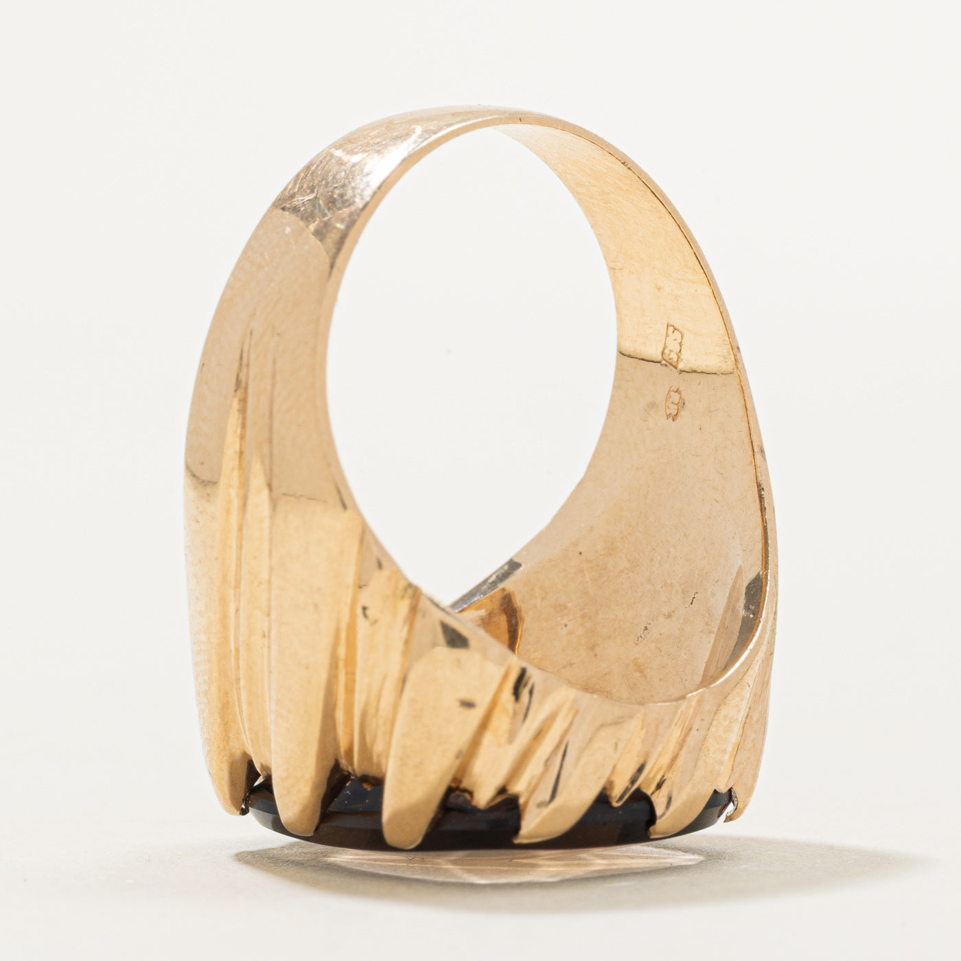 Smoky Quartz Twisted Grooves Signet Ring | 10.00ct | SZ 10.5