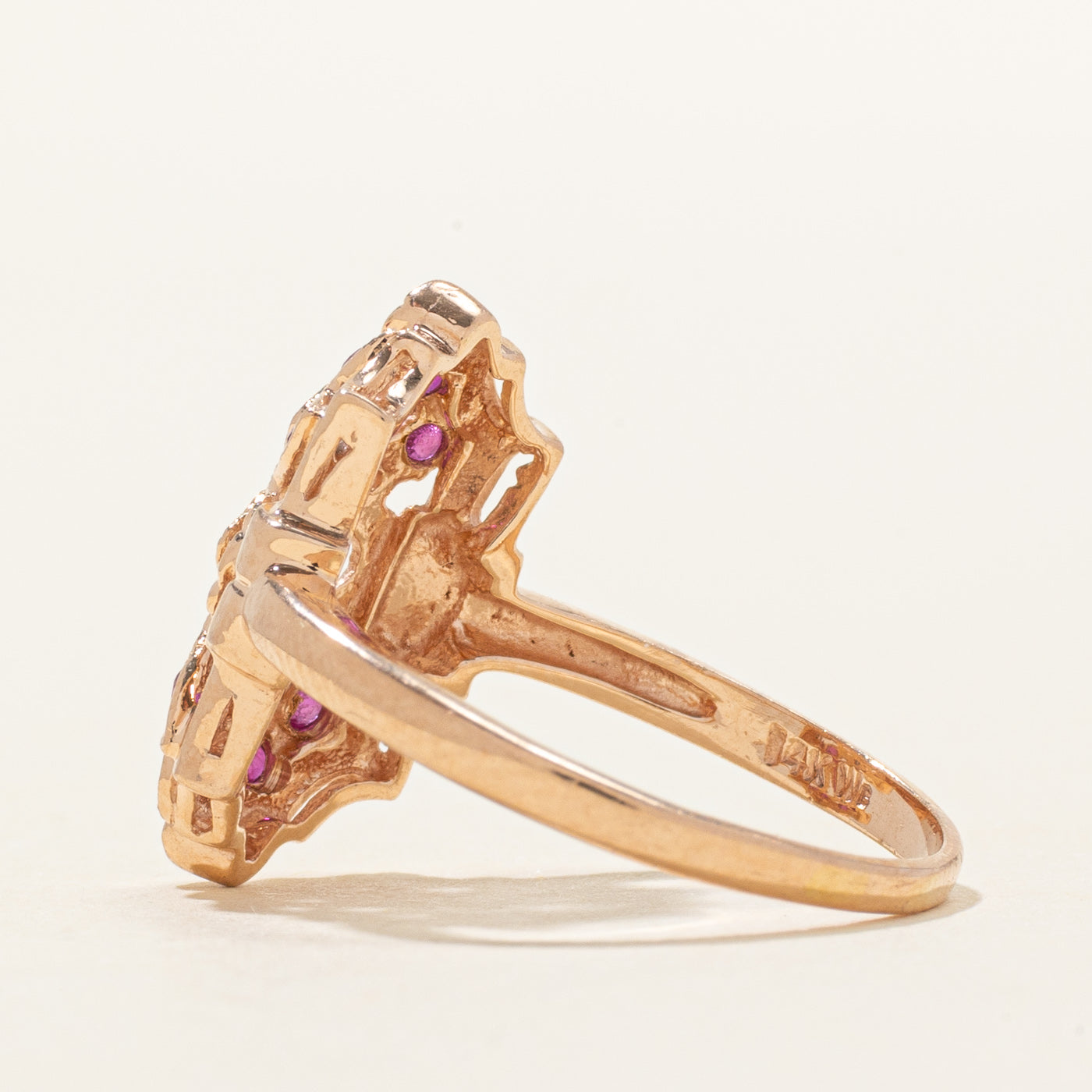 Bague sertie de rubis et de diamants | 0,14 ct, 0,02 ct | Taille 6