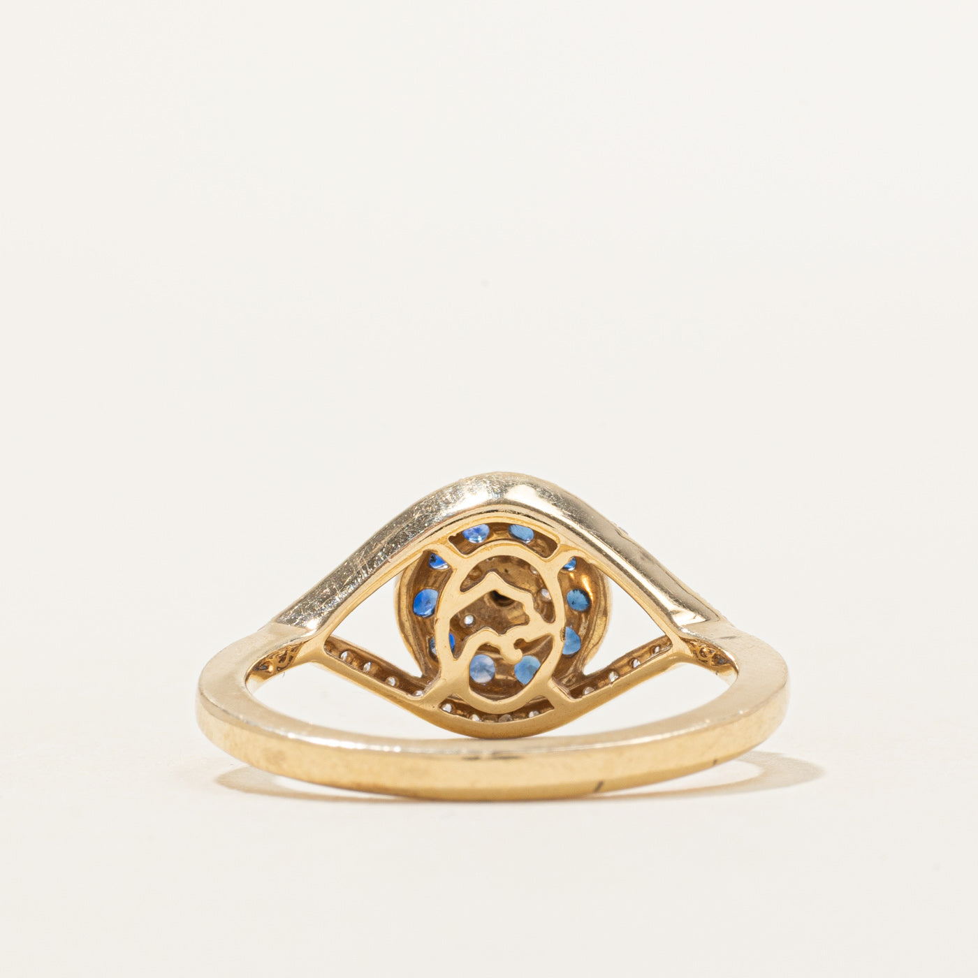 Bague œil protecteur en saphir et diamants | 0,25 ct, 0,18 ct | Taille 7