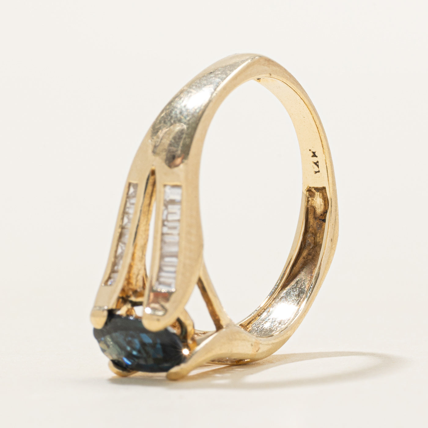 Sapphire & Diamond Split Shank Ring | 0.90ct, 0.15ctw | SZ 7