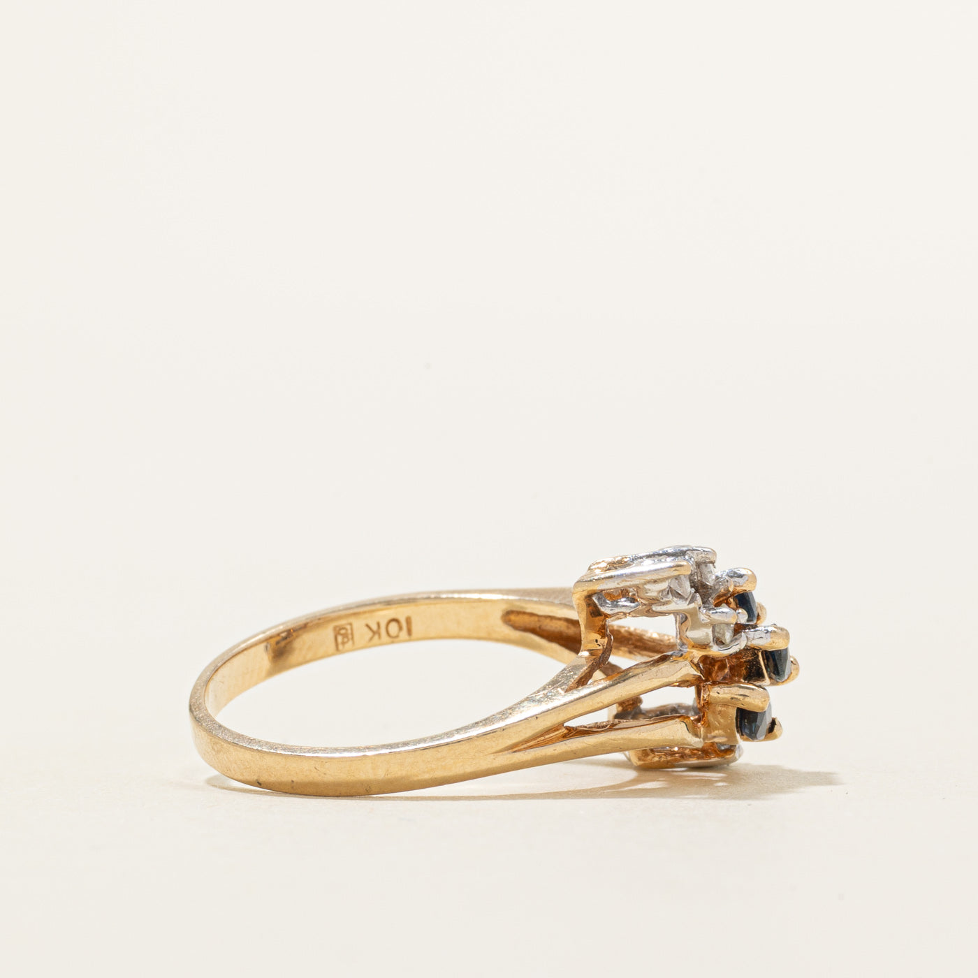Diagonal Sapphire & Diamond Openwork Ring | 0.20ctw, 0.10ctw | SZ 5.75