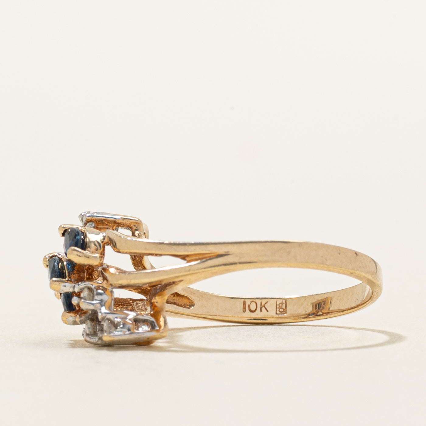 Diagonal Sapphire & Diamond Openwork Ring | 0.20ctw, 0.10ctw | SZ 5.75