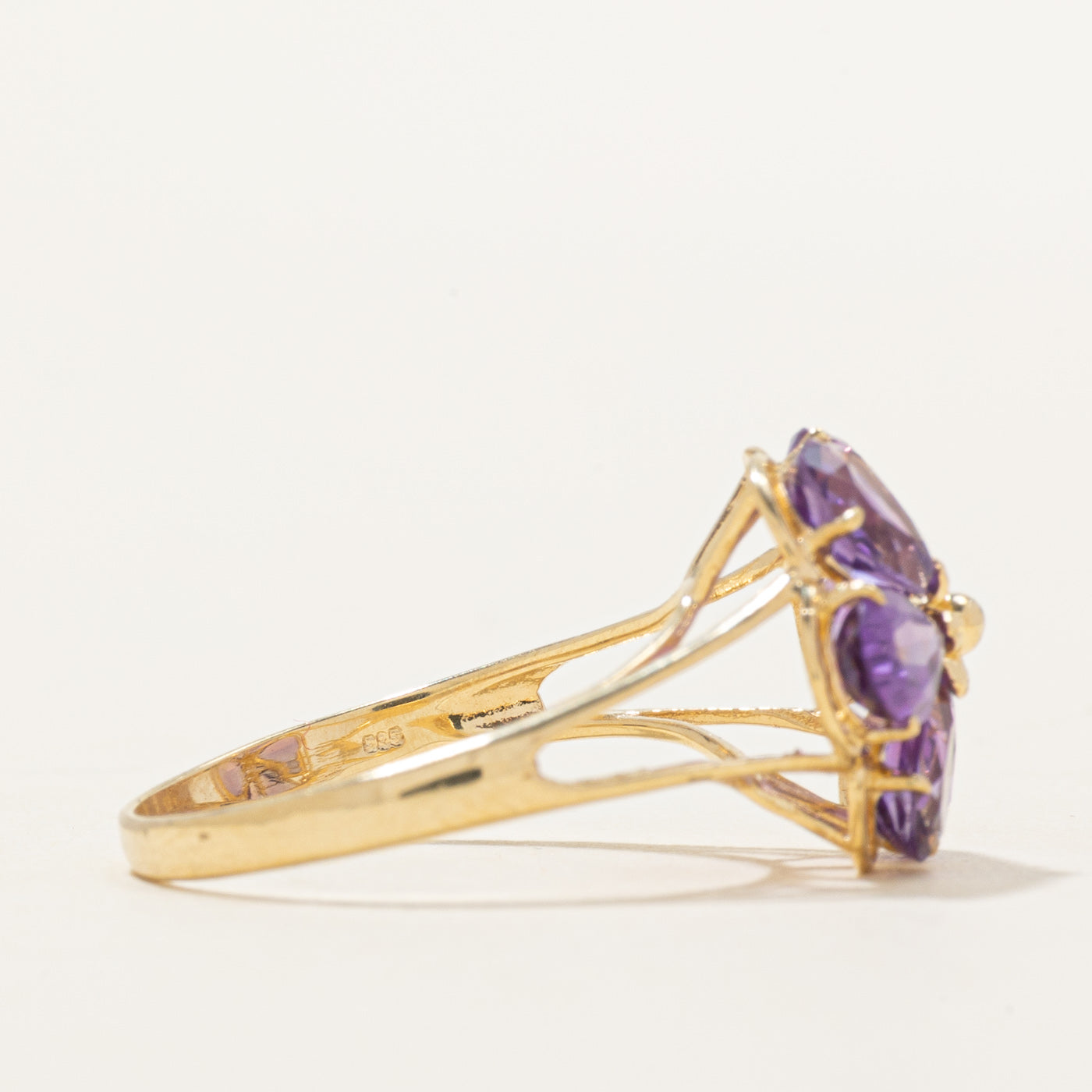 Pear Cut Amethyst Flower Cocktail Ring | 2.00ctw | SZ 6.75