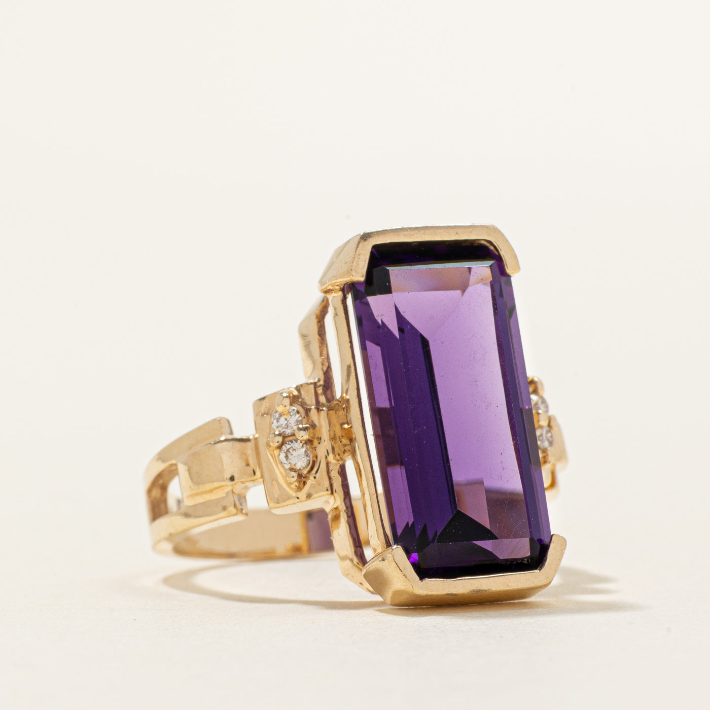 Amethyst Column & Diamond Cocktail Ring | 5.50ct, 0.04ctw | SZ 6.75