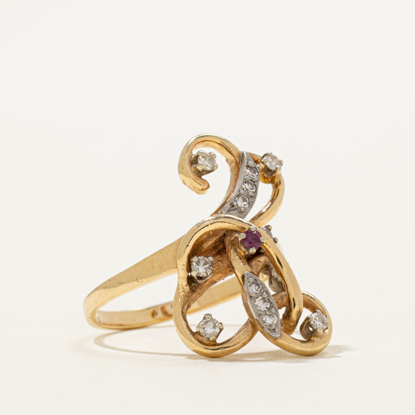 Scattered Diamond & Ruby Ornate Cocktail Ring | 0.20ctw, 0.03ct | SZ 8