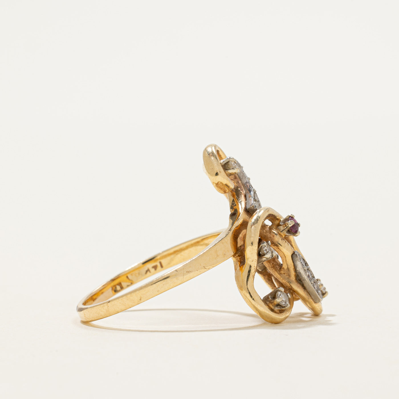 Scattered Diamond & Ruby Ornate Cocktail Ring | 0.20ctw, 0.03ct | SZ 8