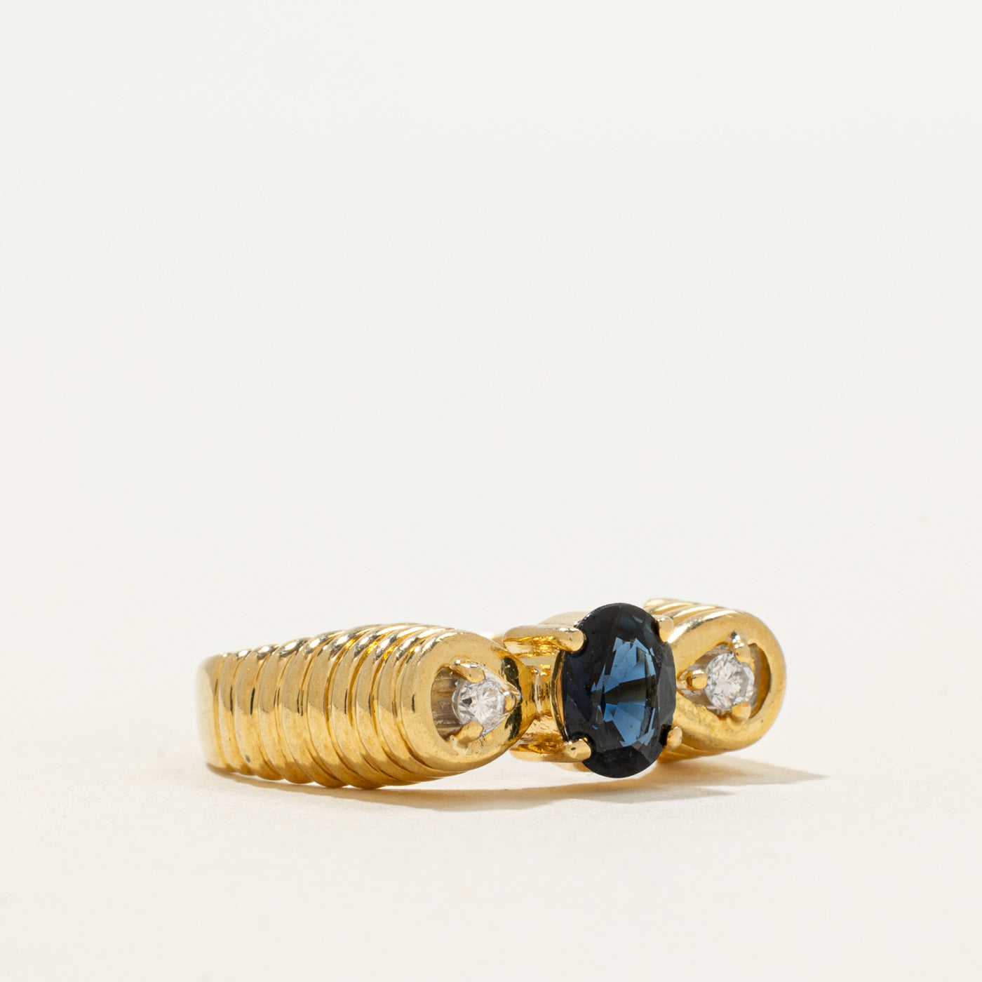 18k Sapphire & Diamond Grooved Ring | 0.75ct, 0.05ctw | SZ 4.5
