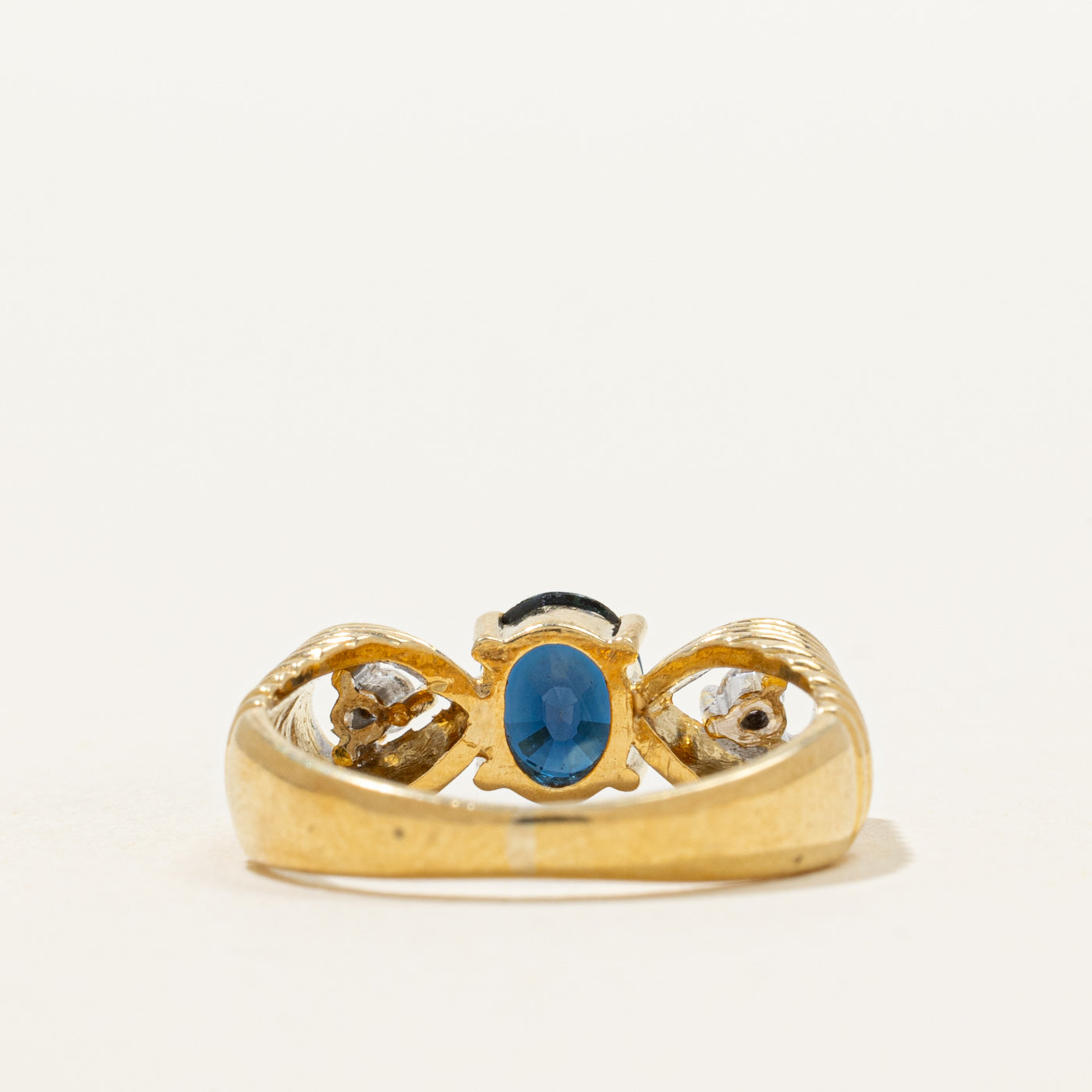 18k Sapphire & Diamond Grooved Ring | 0.75ct, 0.05ctw | SZ 4.5