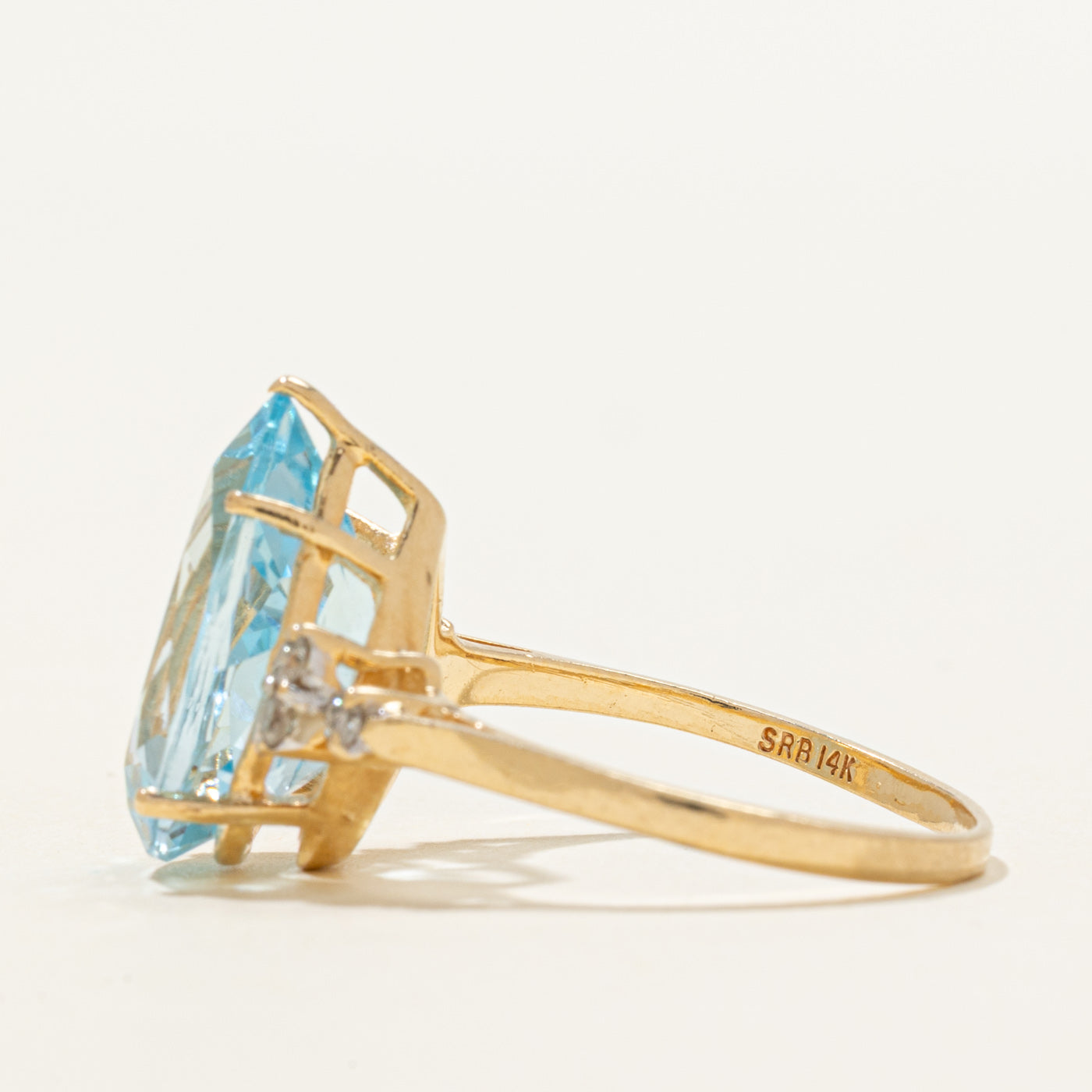 Pear Cut Blue Topaz & Diamond Cocktail Ring | 7.50ct, 0.09ctw | SZ 7.75