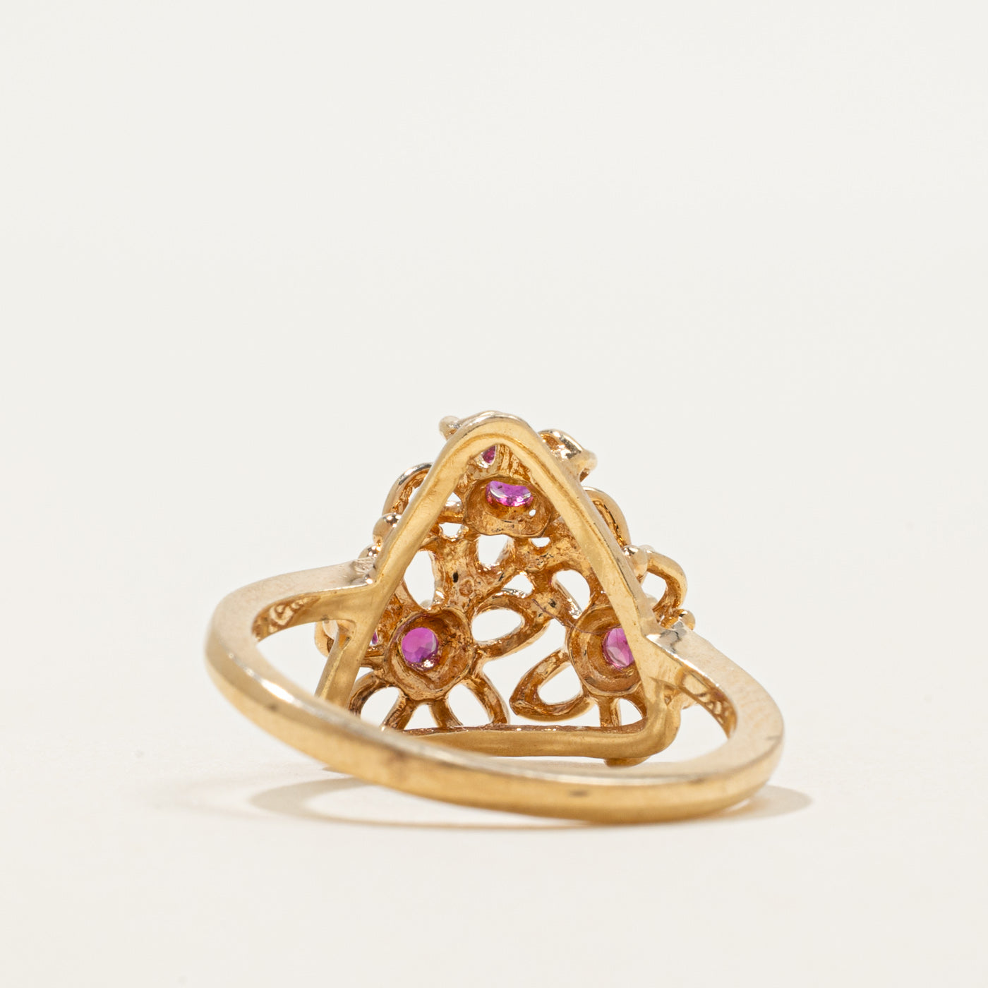 Scattered Ruby Openwork Flower Ring | 0.15ctw | SZ 6