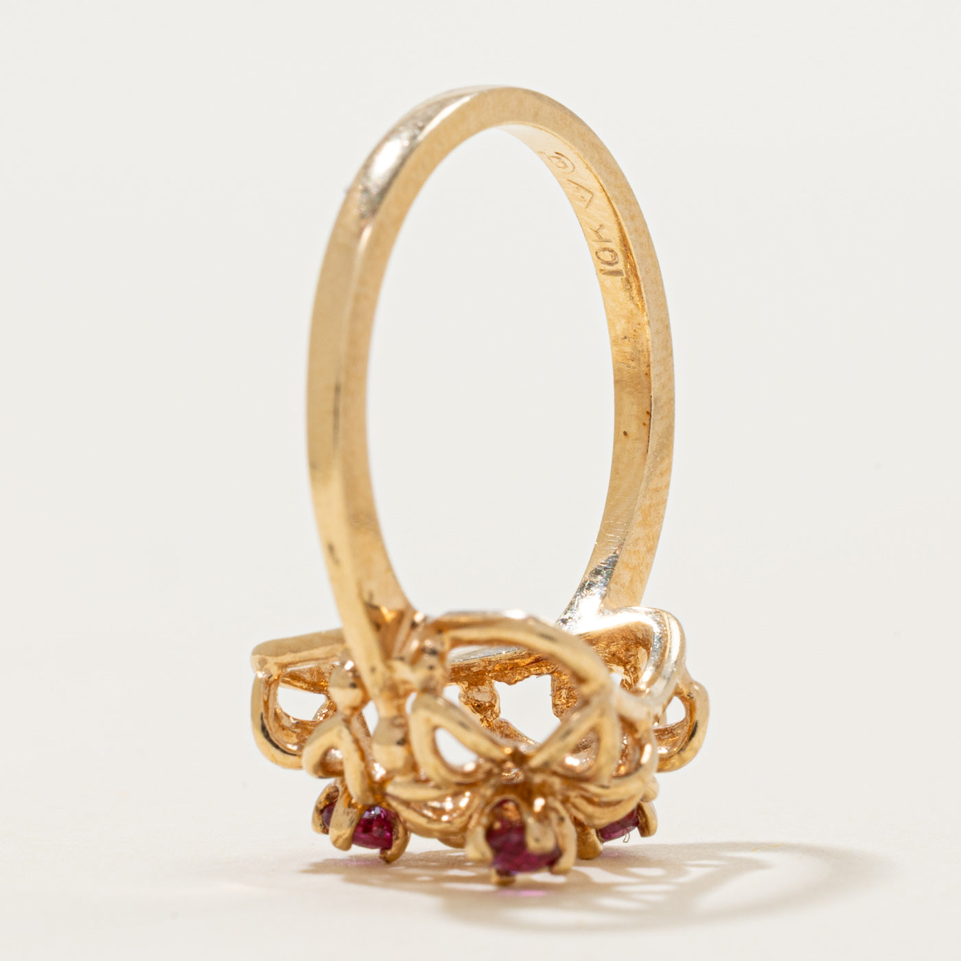Scattered Ruby Openwork Flower Ring | 0.15ctw | SZ 6