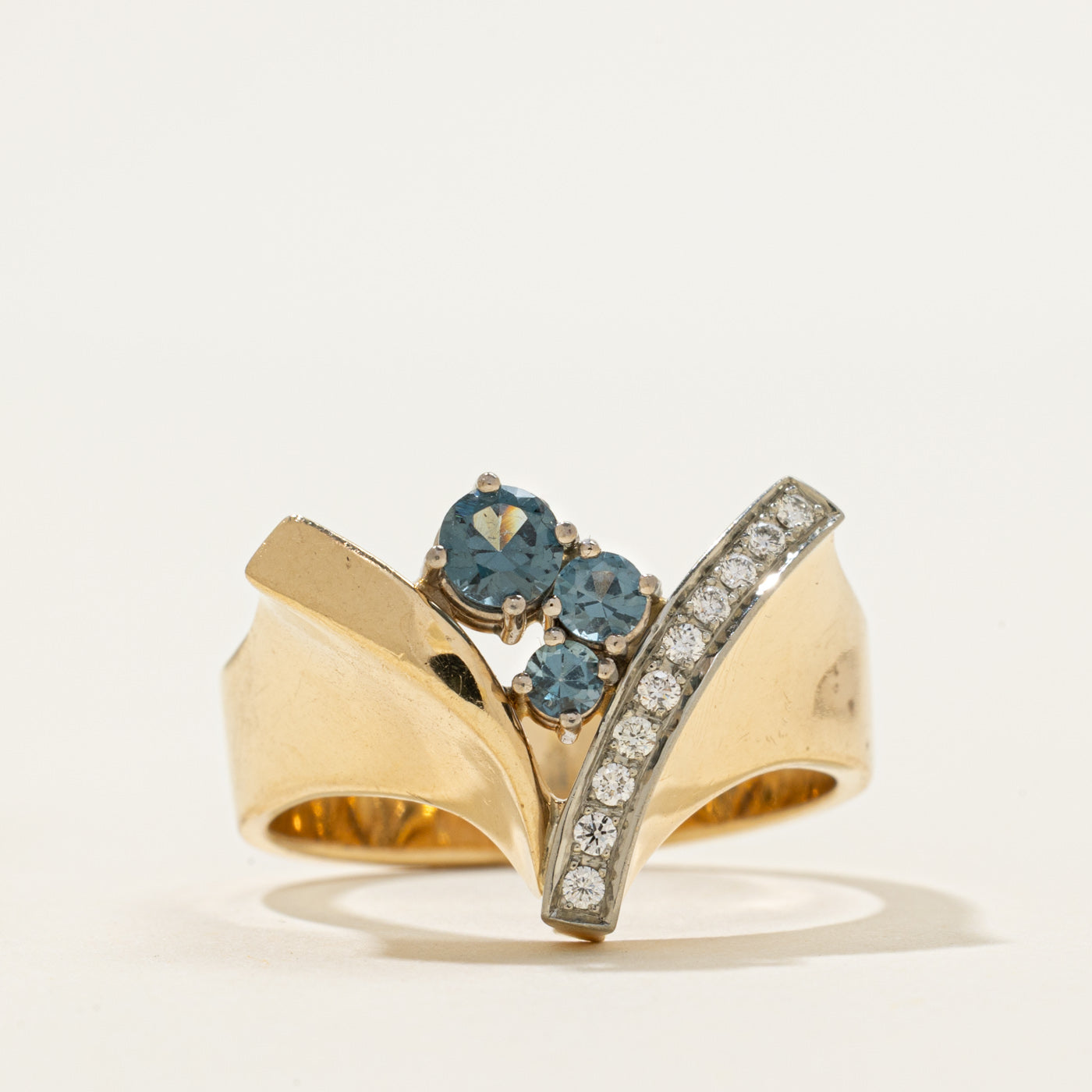 Spinel & Diamond Chevron Ring | 0.40ctw, 0.10ctw | SZ 9.5