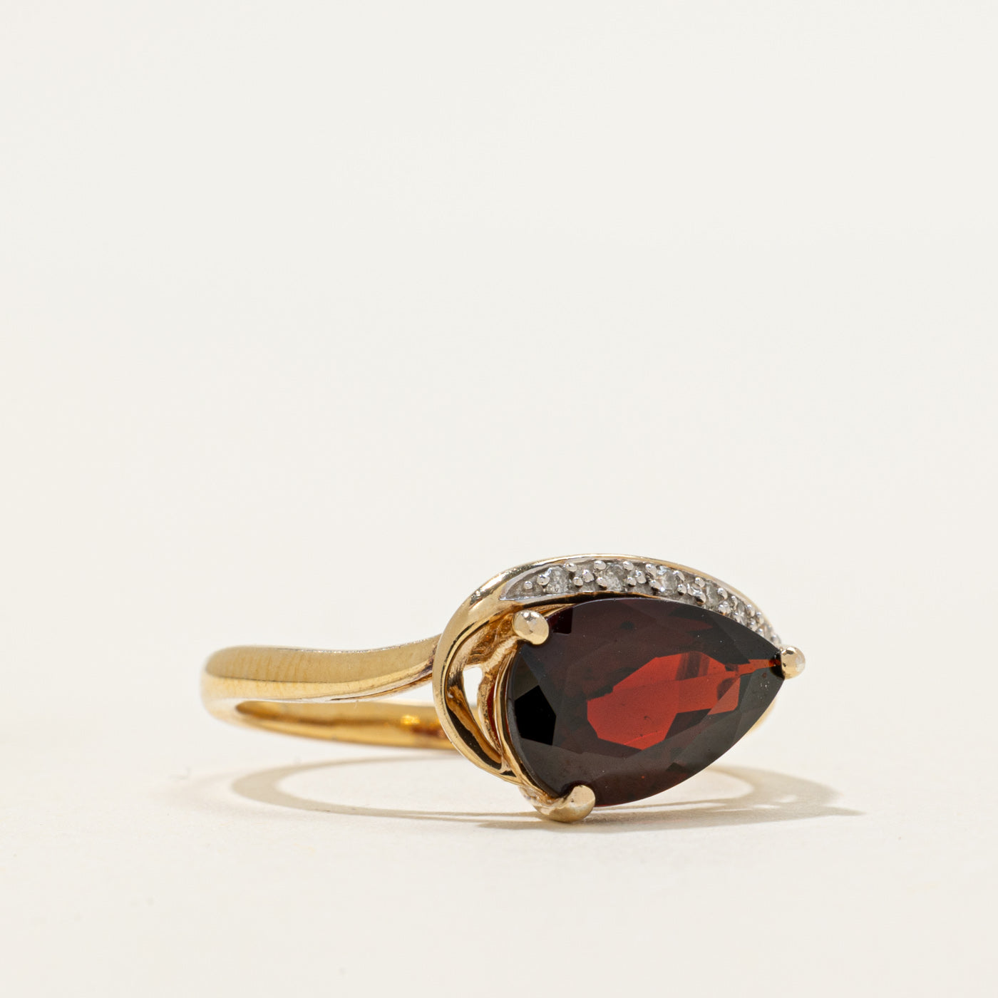 East West Pear Cut Garnet & Diamond Ring | 2.50ct, 0.08ctw | SZ 7