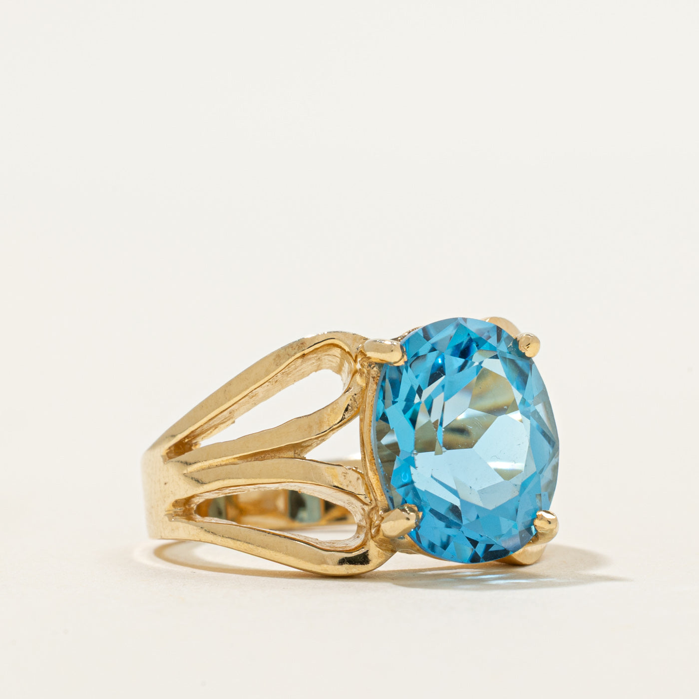 Oval Cut Blue Topaz Cocktail Ring | 6.50ct | SZ 6