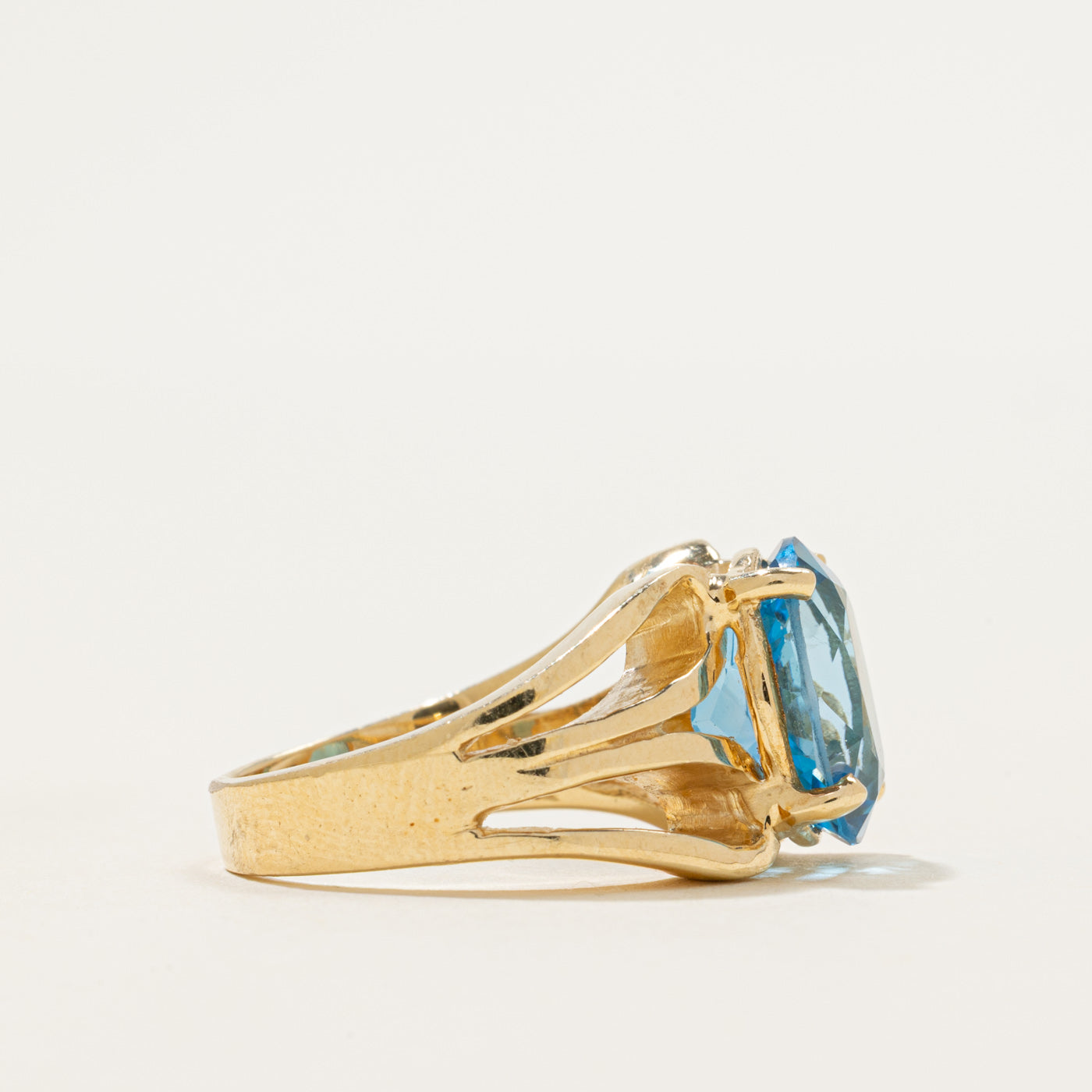 Oval Cut Blue Topaz Cocktail Ring | 6.50ct | SZ 6